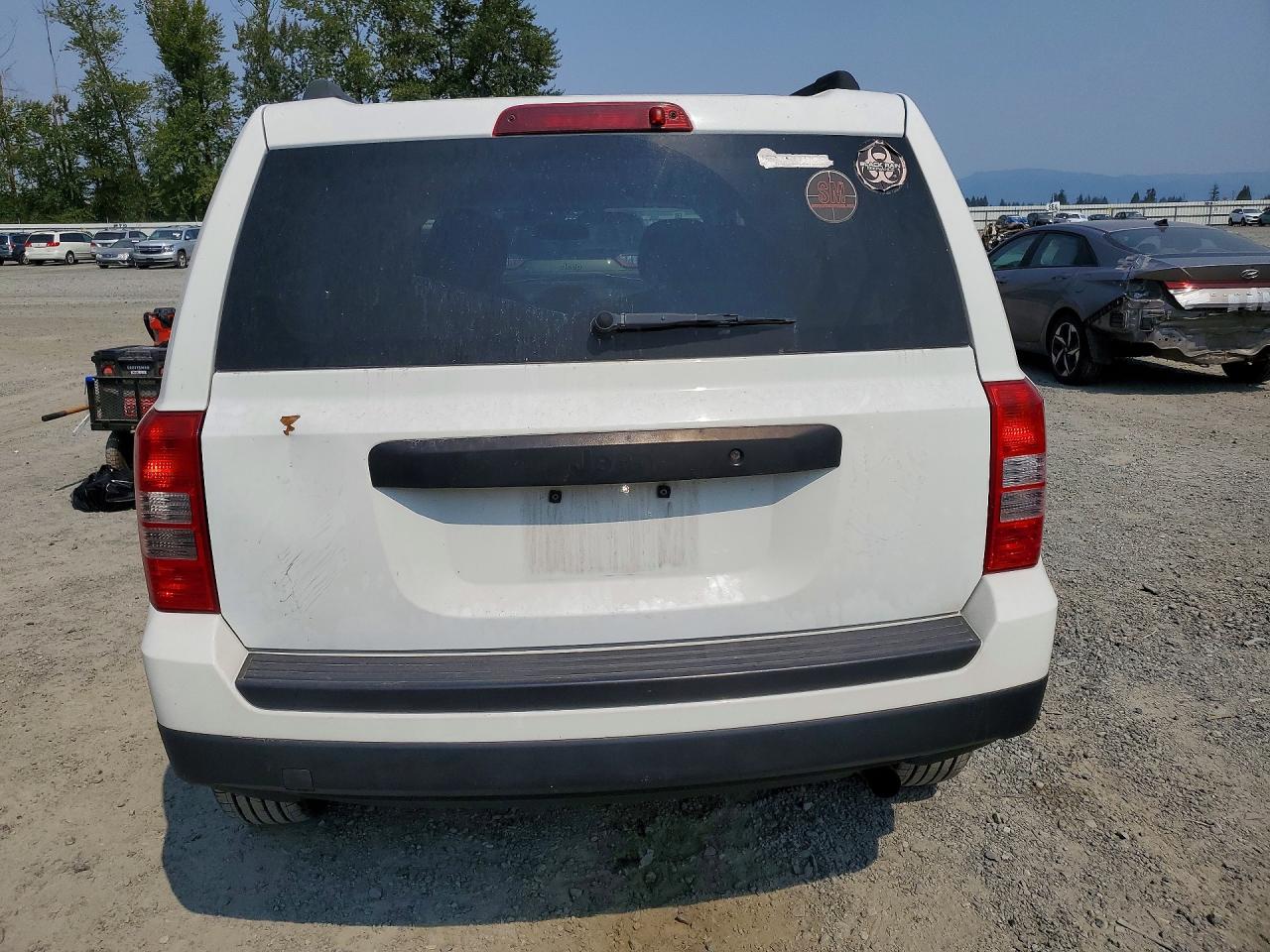 2015 Jeep Patriot Sport Белый vin: 1C4NJPBA1FD143980