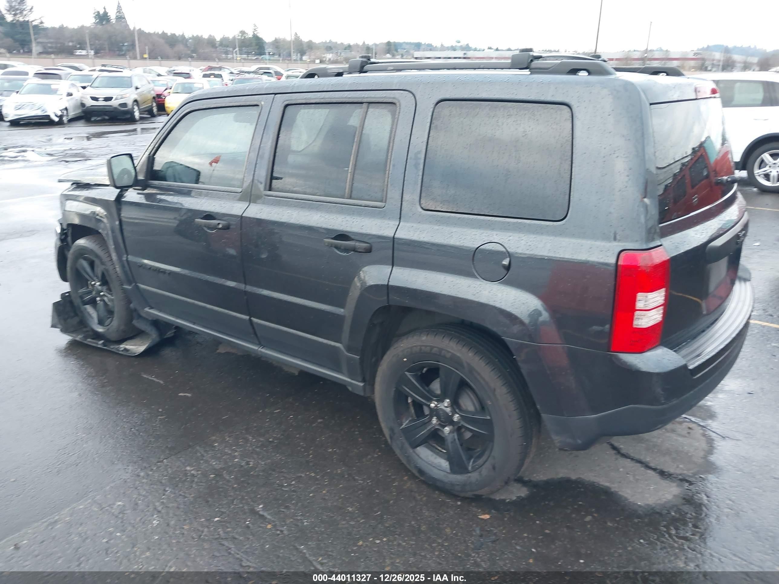 2015 Jeep Patriot Altitude Edition Серый vin: 1C4NJPBA1FD157314