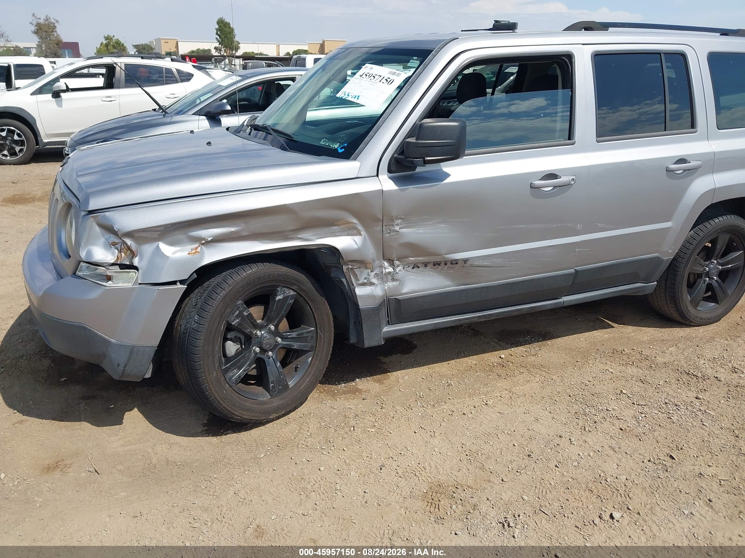 2015 Jeep Patriot Altitude Edition Серебряный vin: 1C4NJPBA1FD178258