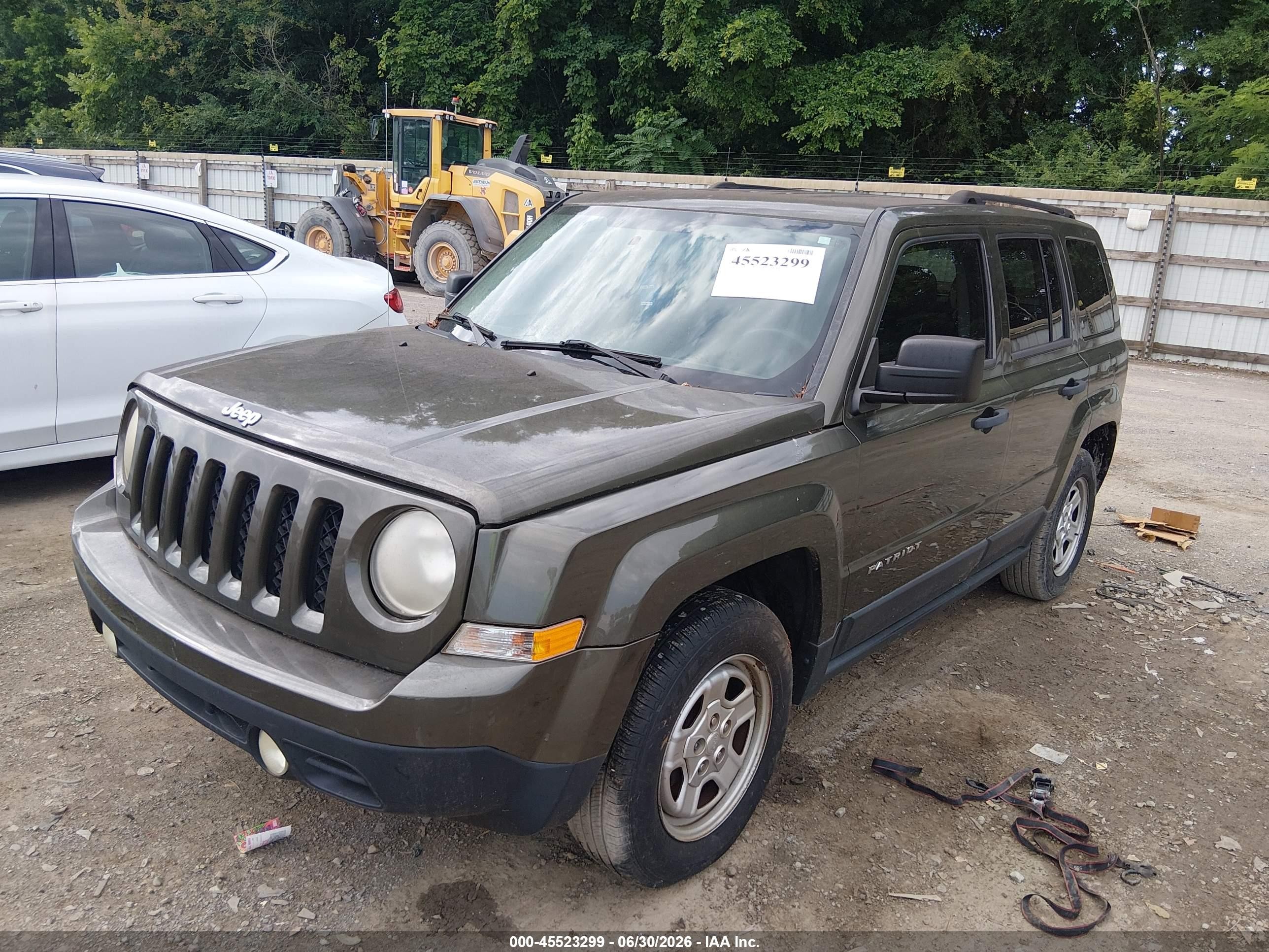 2015 Jeep Patriot Sport Зеленый vin: 1C4NJPBA1FD203546