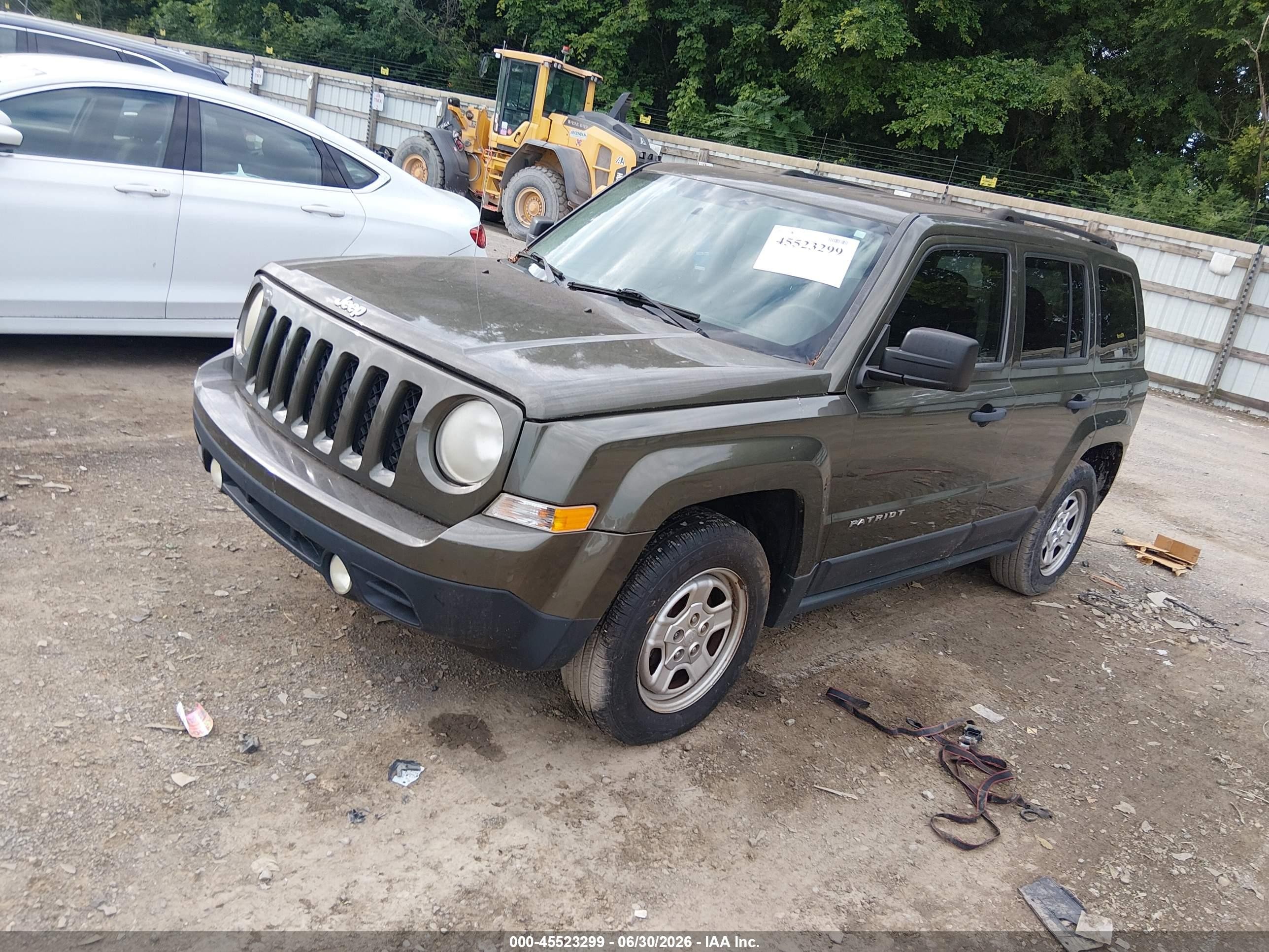 2015 Jeep Patriot Sport Зеленый vin: 1C4NJPBA1FD203546