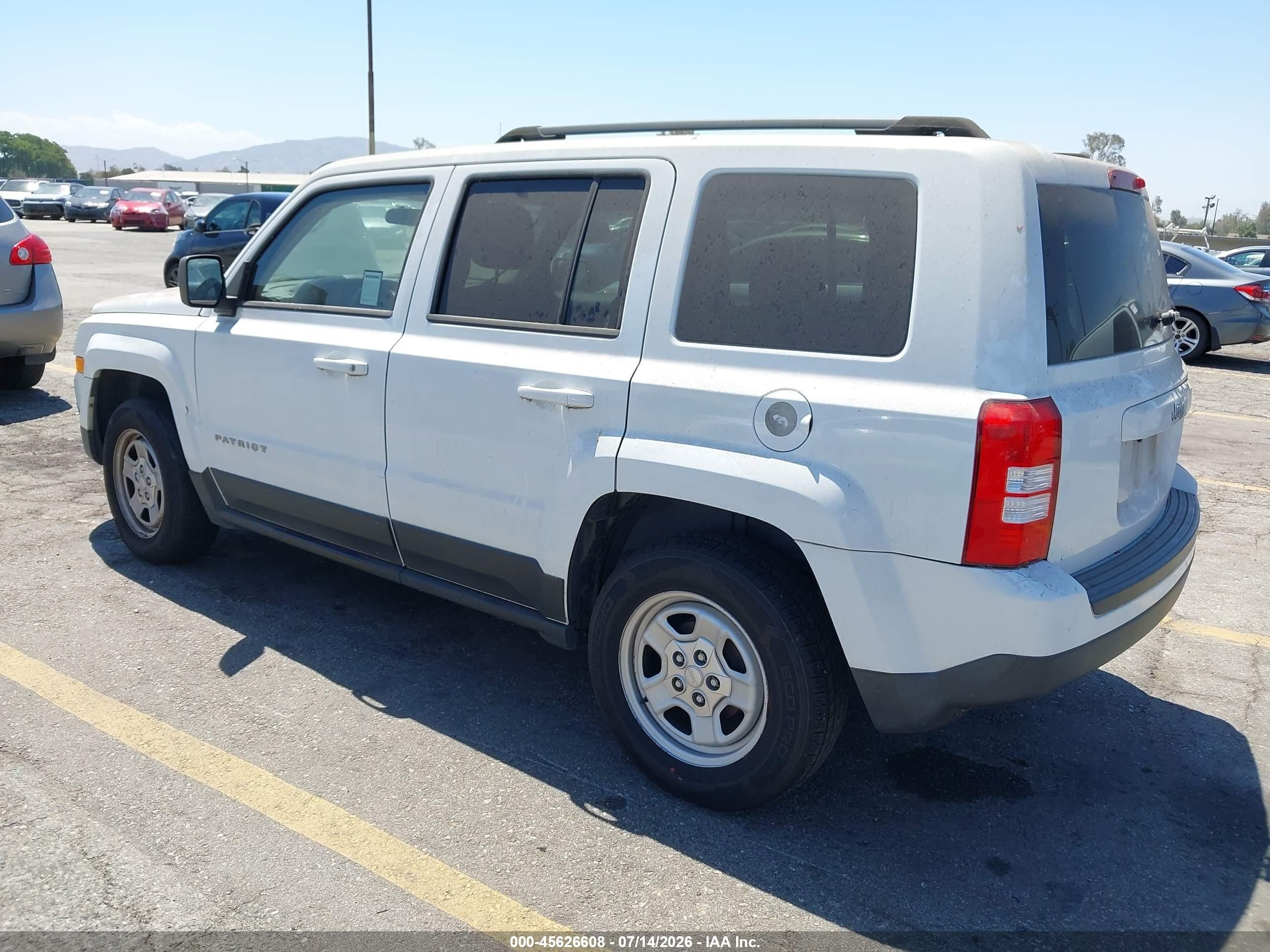 2015 Jeep Patriot Sport White vin: 1C4NJPBA1FD235431