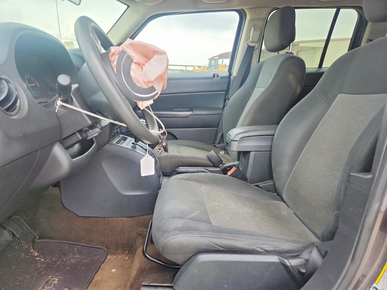 2015 Jeep Patriot Sport Gray vin: 1C4NJPBA1FD285374