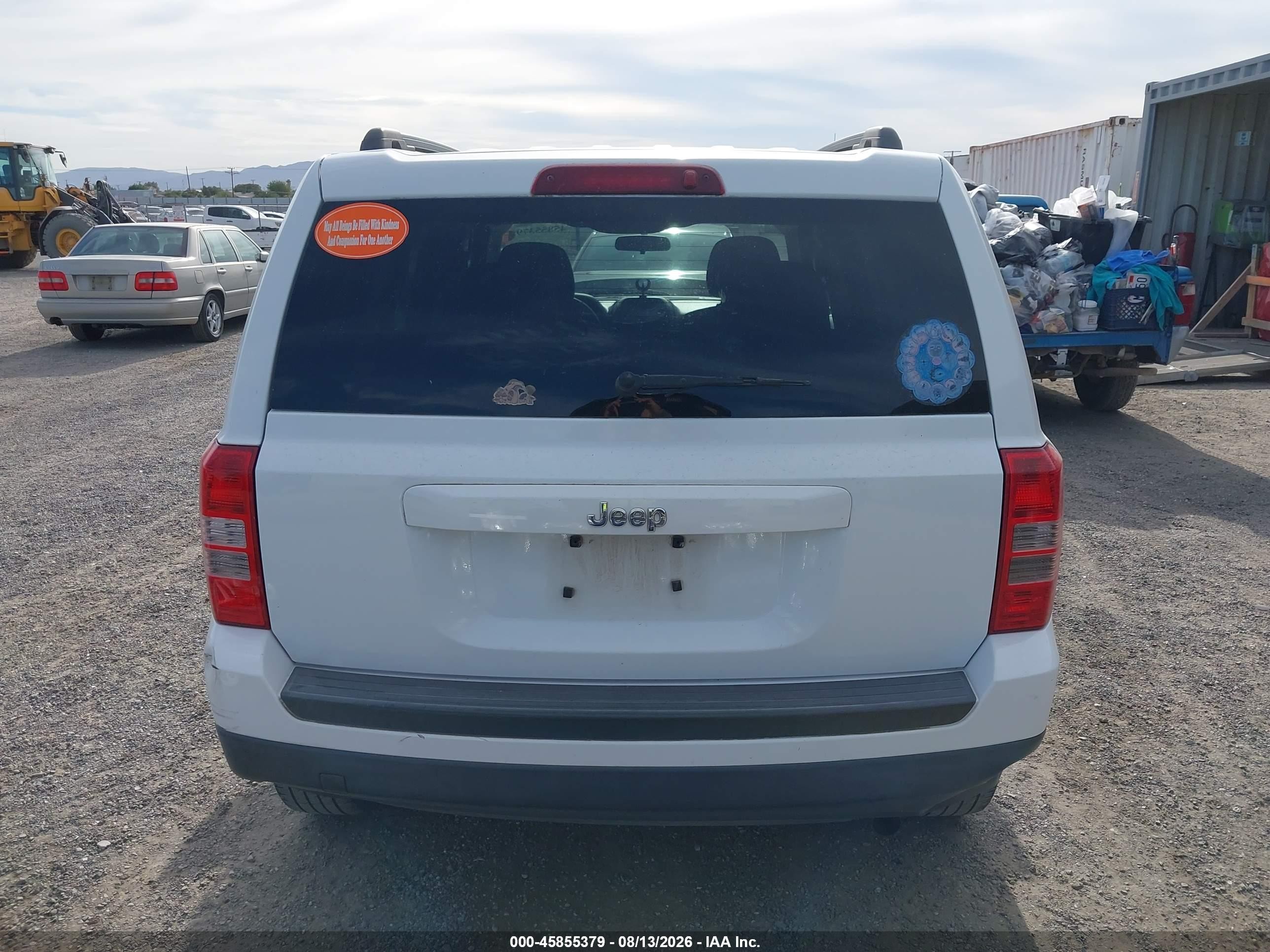 2015 Jeep Patriot Sport White vin: 1C4NJPBA1FD334055