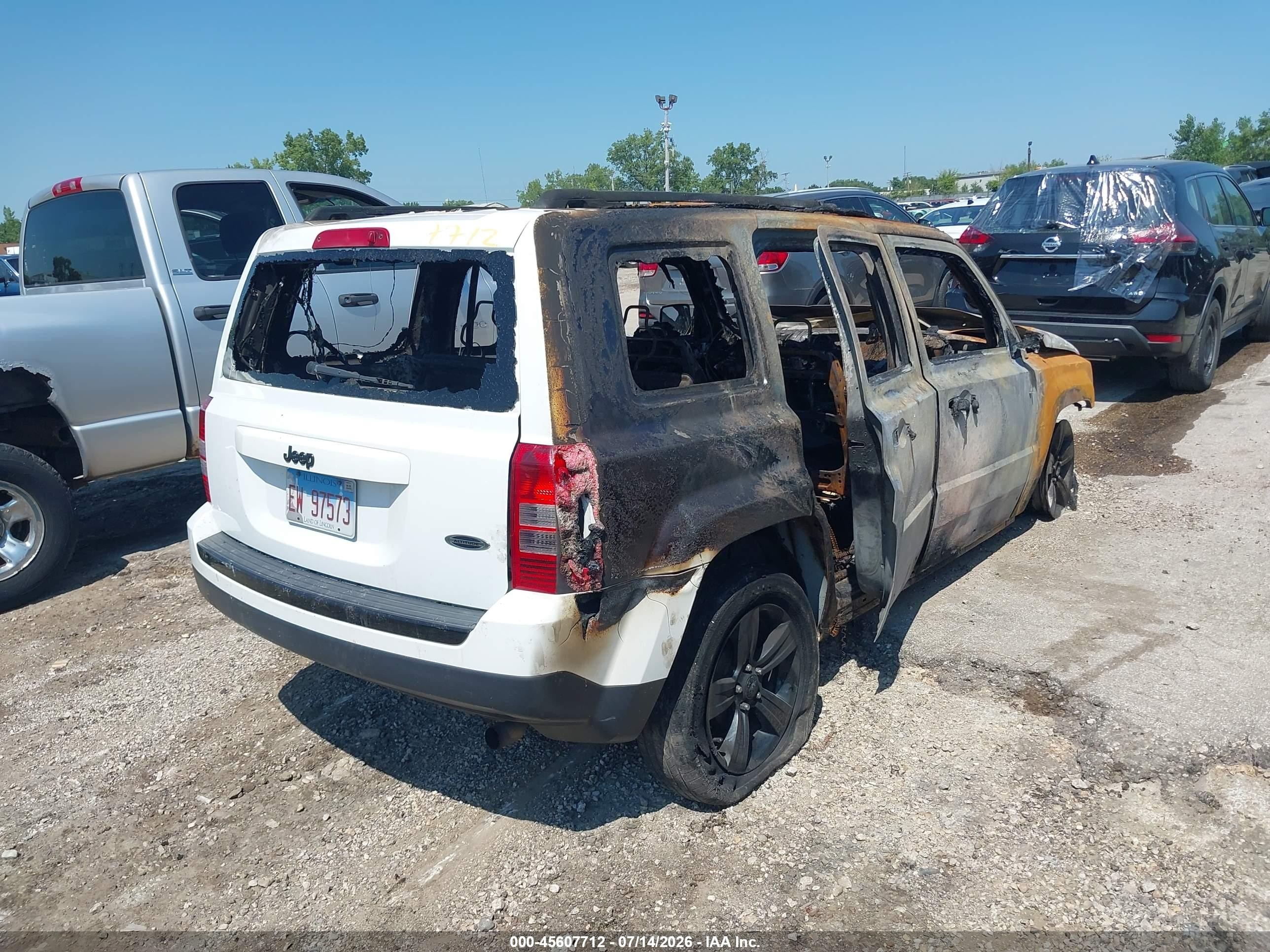 2015 Jeep Patriot Altitude Edition White vin: 1C4NJPBA1FD398399