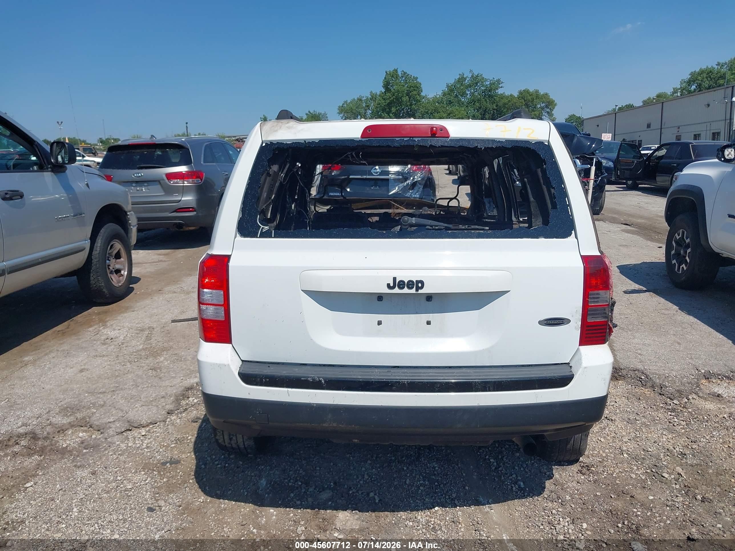 2015 Jeep Patriot Altitude Edition White vin: 1C4NJPBA1FD398399