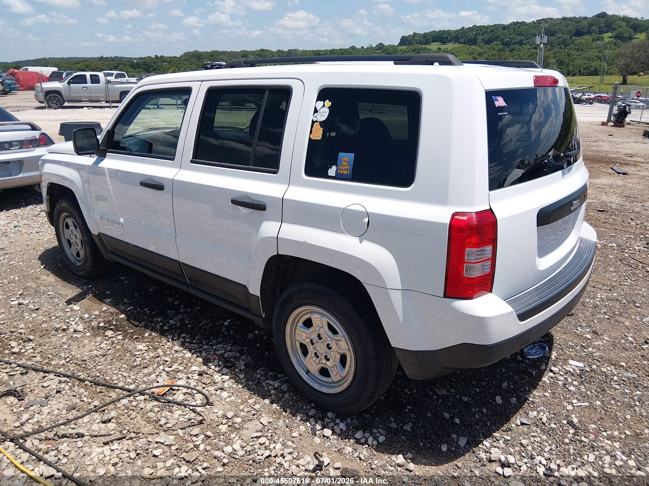 2015 Jeep Patriot Sport White vin: 1C4NJPBA1FD399584