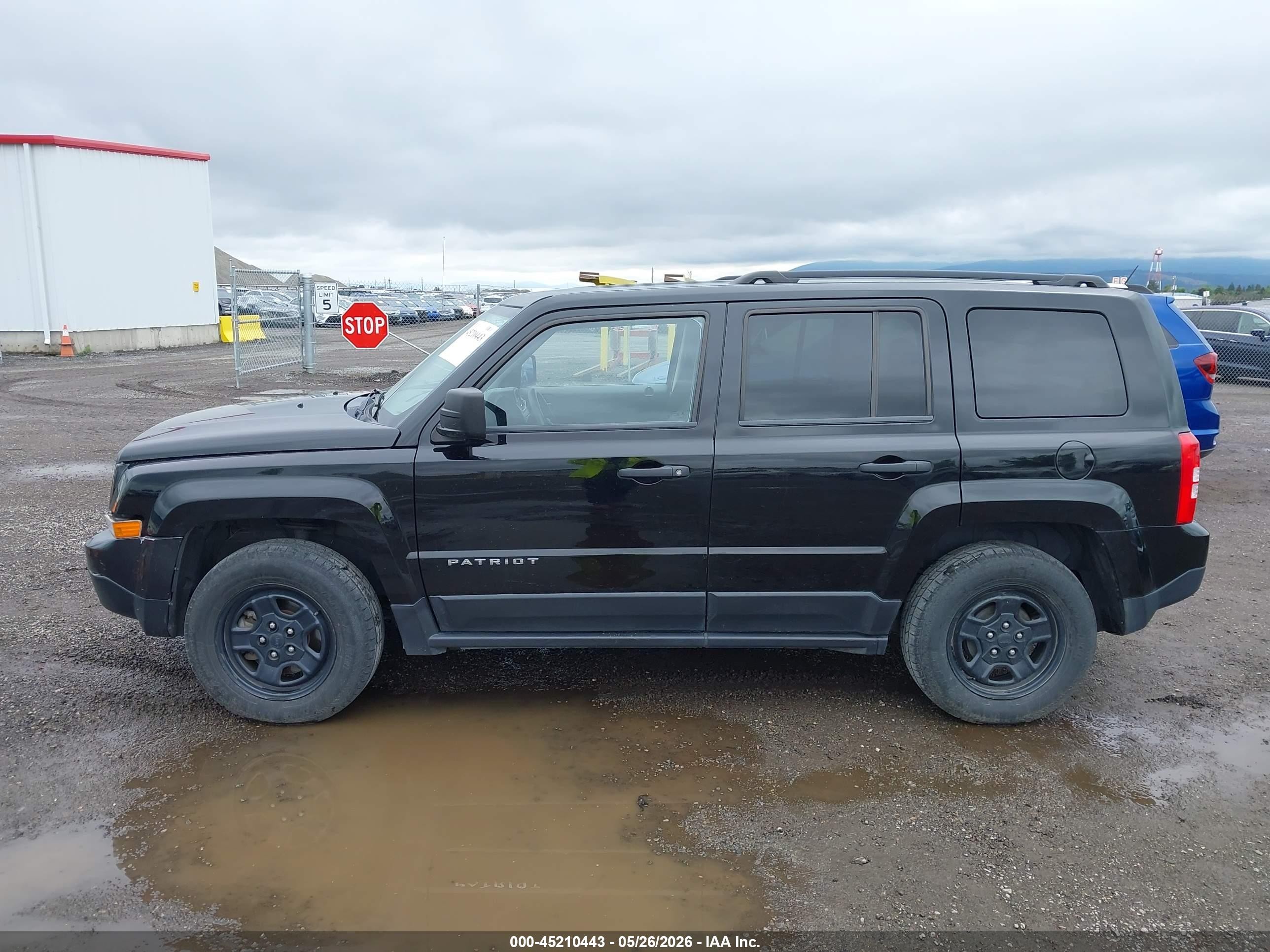 2016 Jeep Patriot Sport Black vin: 1C4NJPBA1GD546973