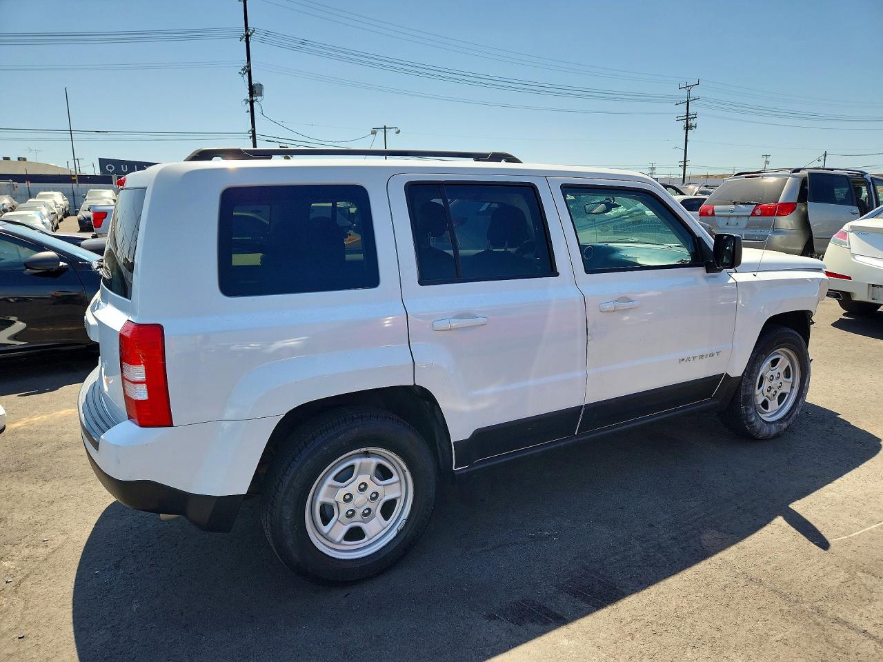 2016 Jeep Patriot Sport Белый vin: 1C4NJPBA1GD675666