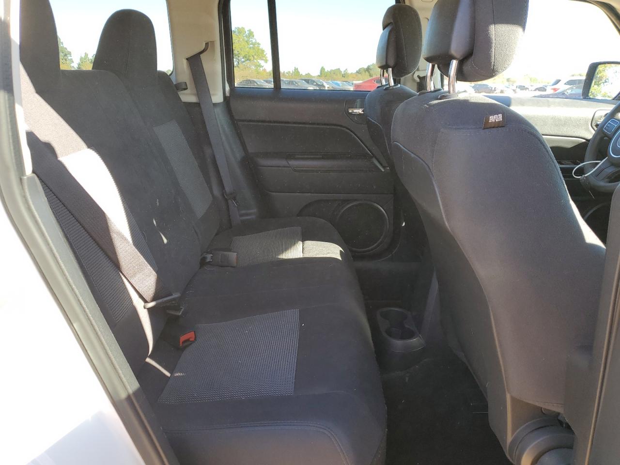 2012 Jeep Patriot Sport White vin: 1C4NJPBA2CD553909