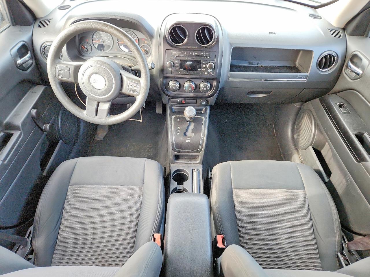 2012 Jeep Patriot Sport White vin: 1C4NJPBA2CD642900