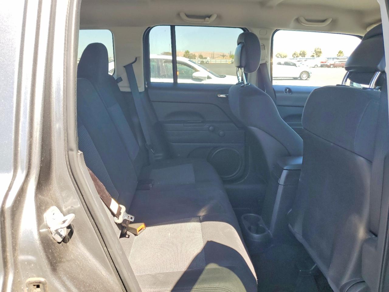 2012 Jeep Patriot Sport Gray vin: 1C4NJPBA2CD683978