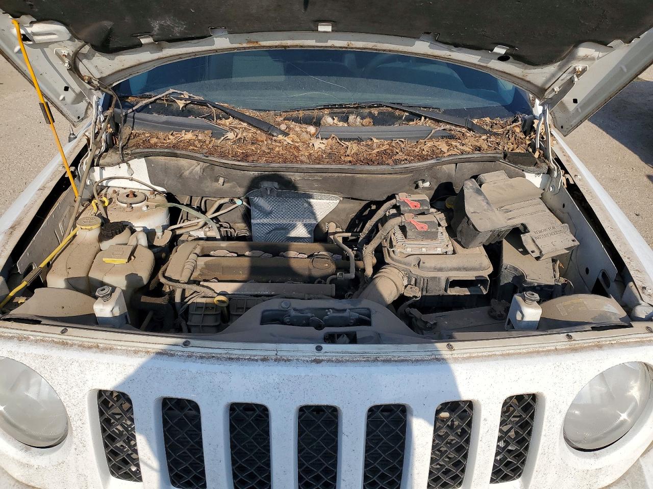 2014 Jeep Patriot Sport White vin: 1C4NJPBA2ED618454