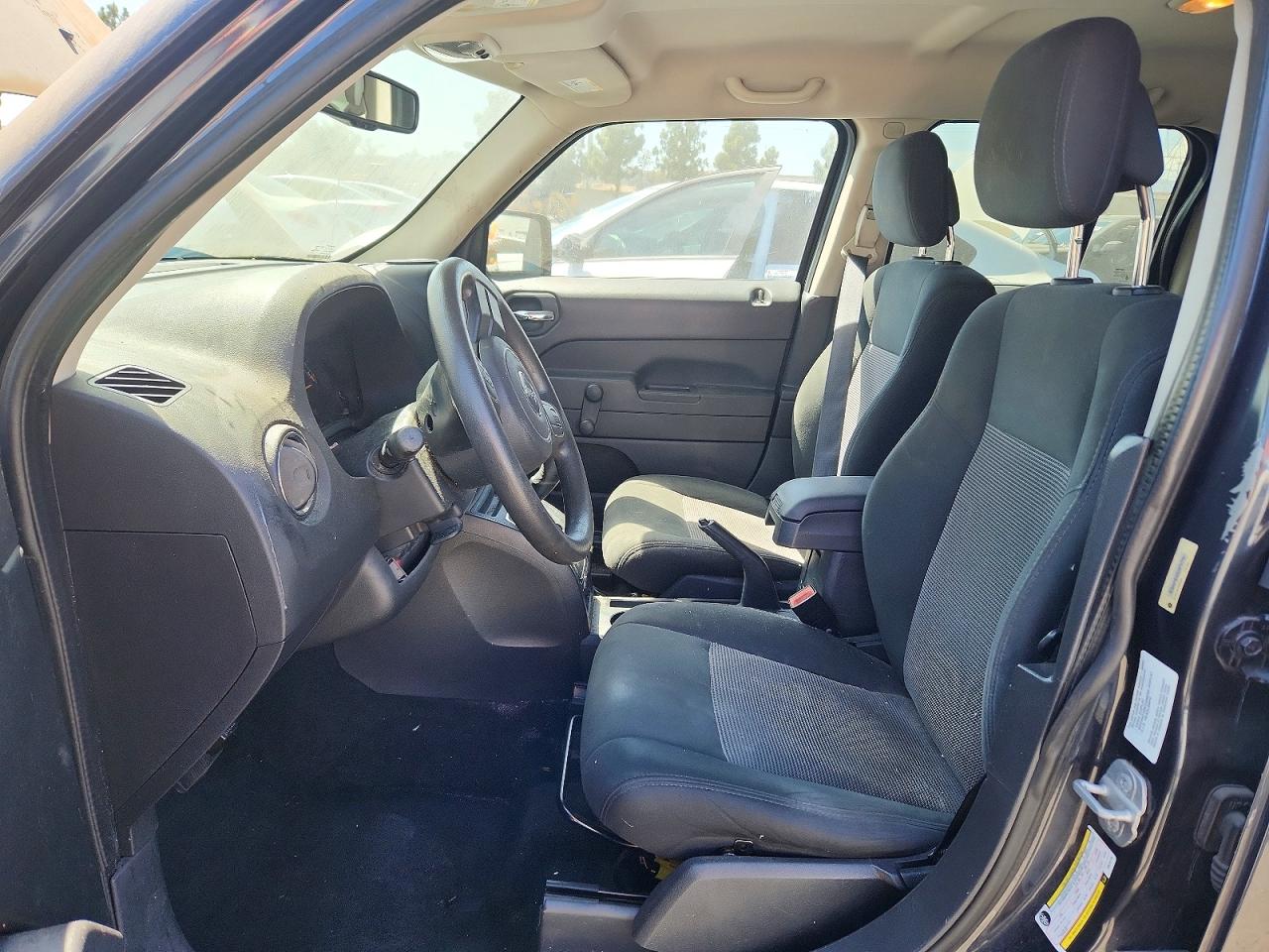 2014 Jeep Patriot Sport Gray vin: 1C4NJPBA2ED619779