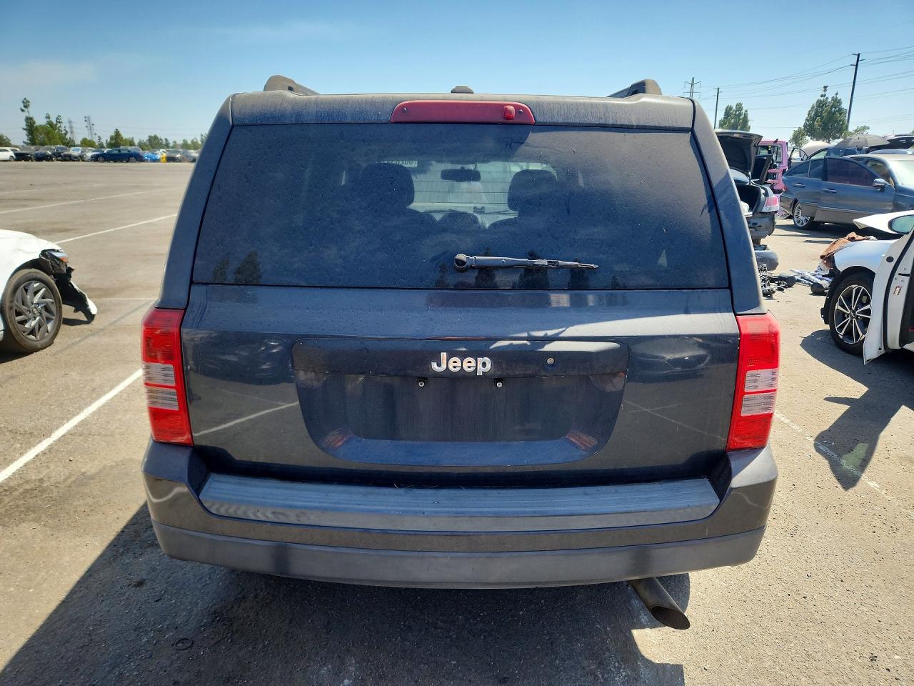2014 Jeep Patriot Sport Gray vin: 1C4NJPBA2ED619779