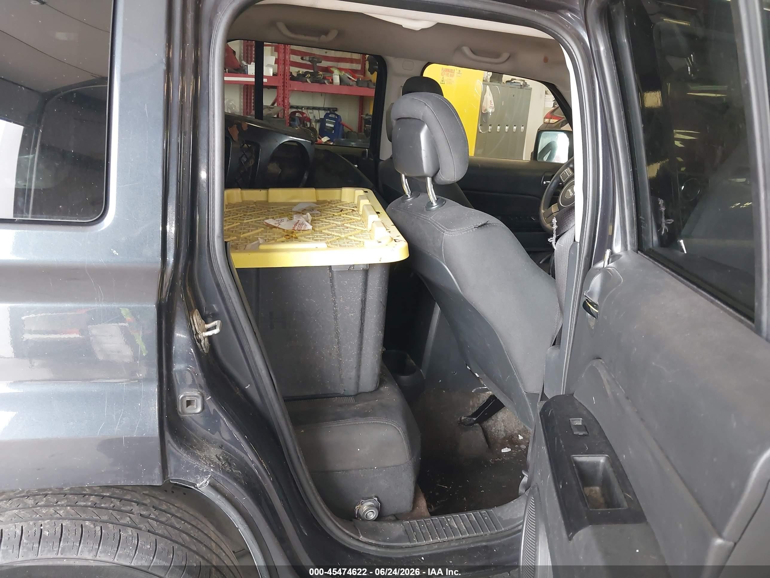 2014 Jeep Patriot Altitude/sport Серый vin: 1C4NJPBA2ED731417