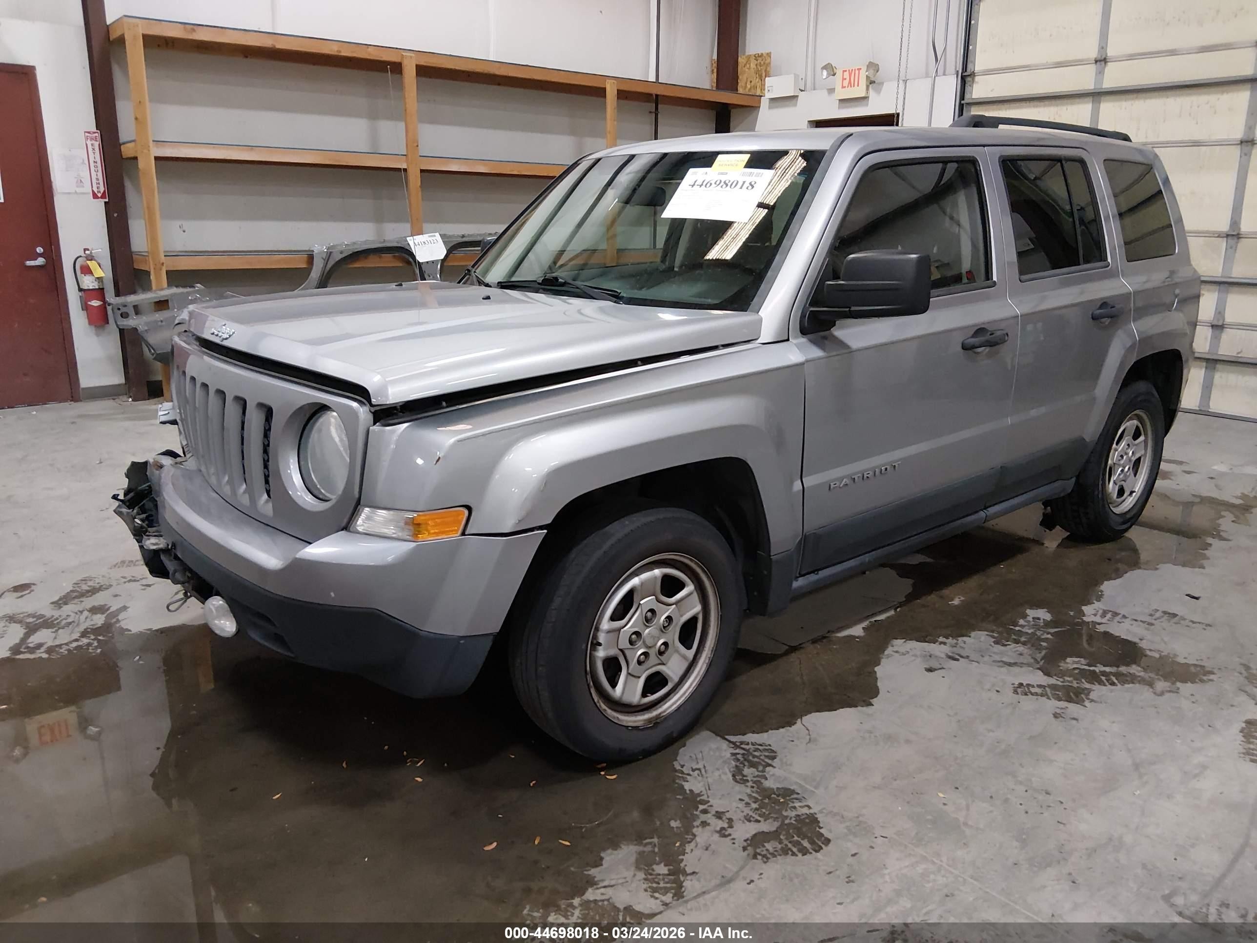 2014 Jeep Patriot Sport Gray vin: 1C4NJPBA2ED752526