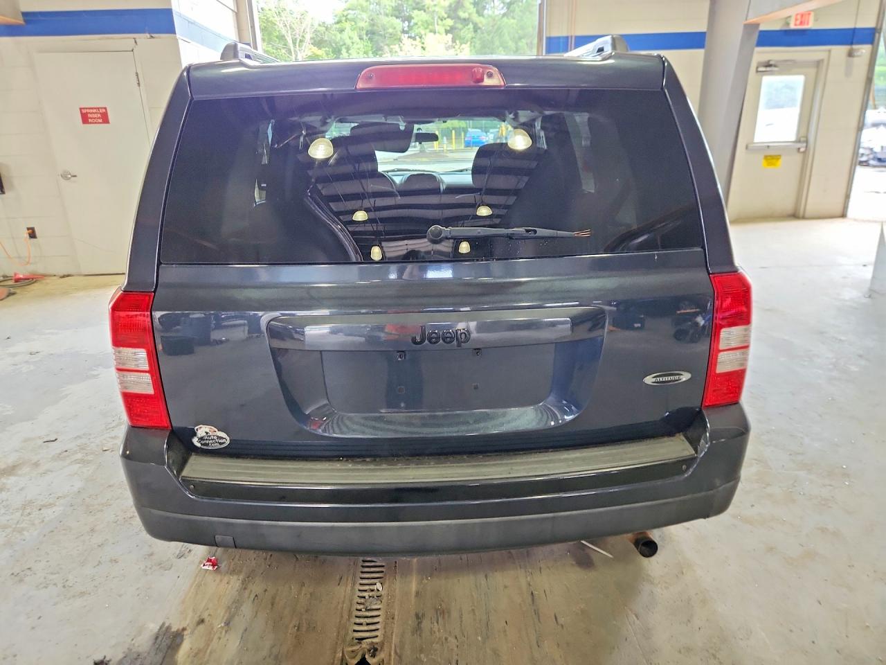 2014 Jeep Patriot Sport Gray vin: 1C4NJPBA2ED853856