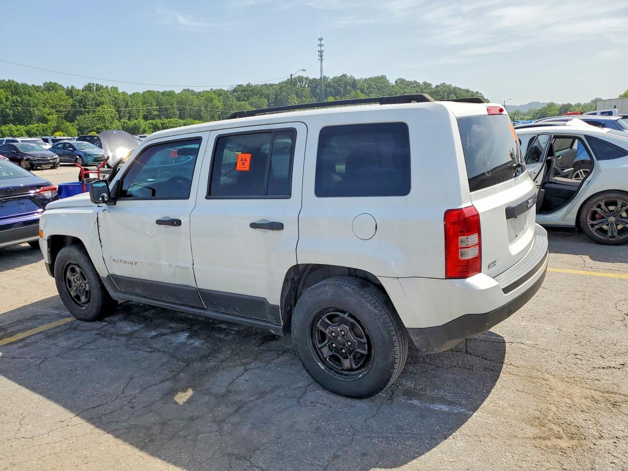 2014 Jeep Patriot Sport White vin: 1C4NJPBA2ED881477