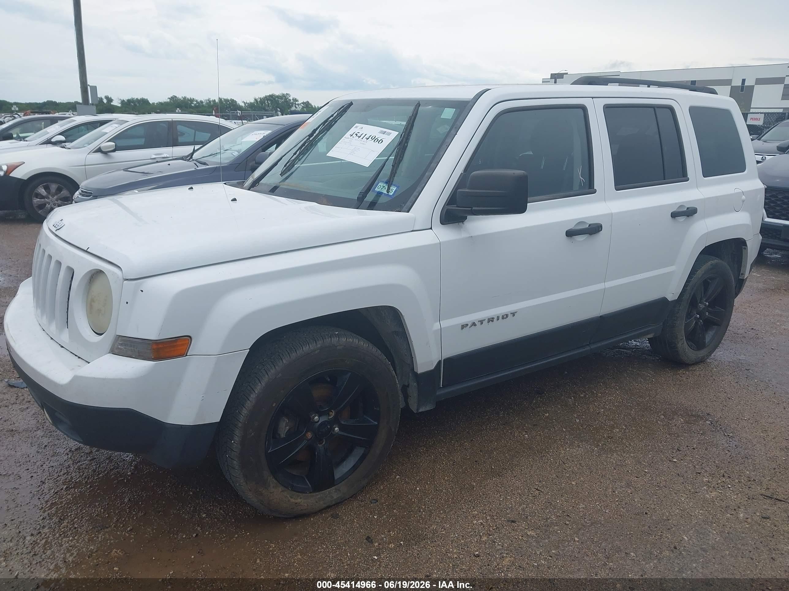 2014 Jeep Patriot Sport White vin: 1C4NJPBA2ED925381