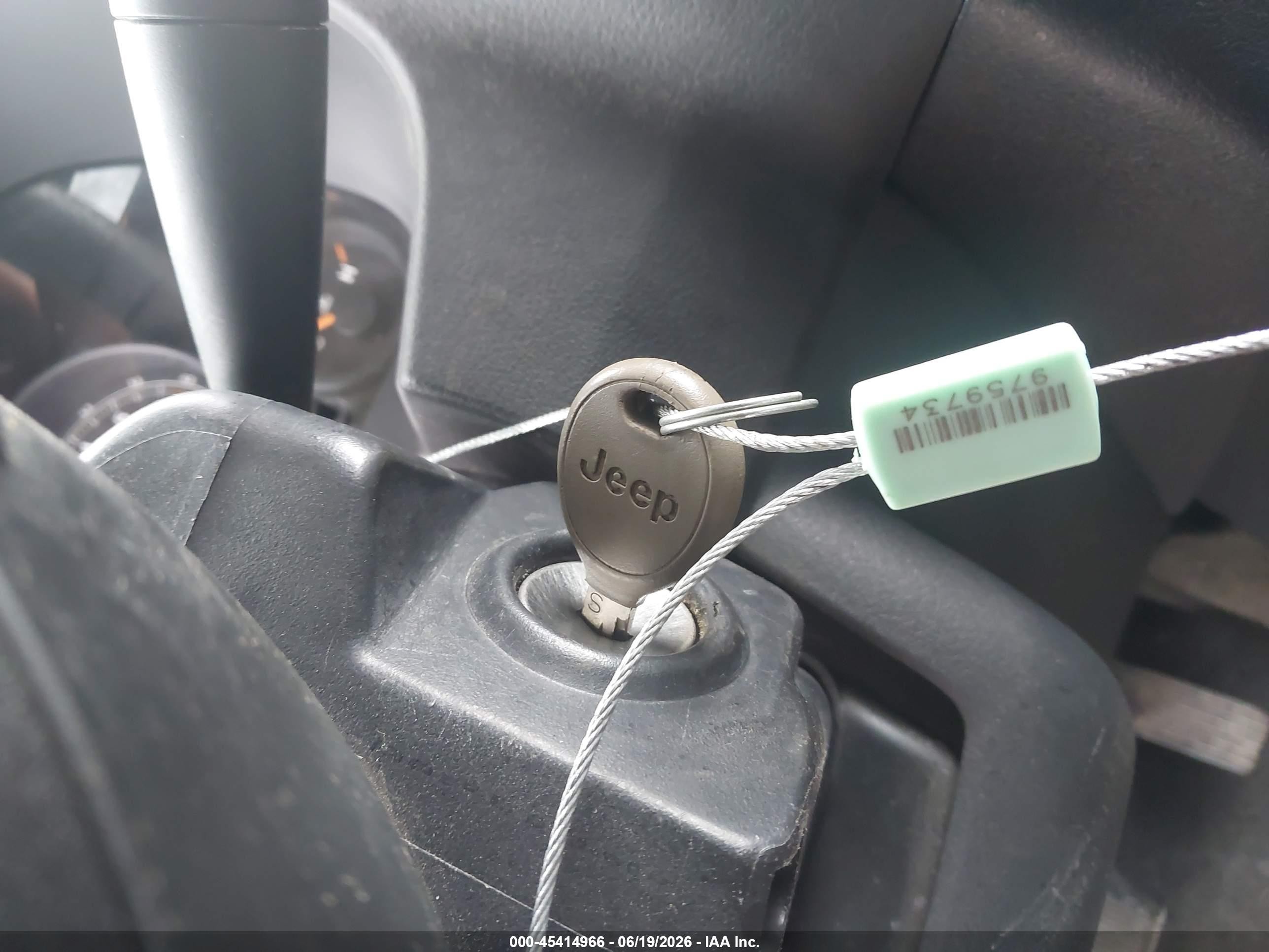 2014 Jeep Patriot Sport White vin: 1C4NJPBA2ED925381