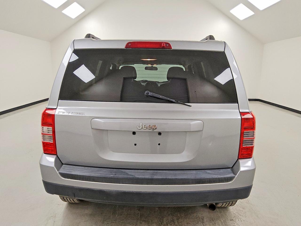 2015 Jeep Patriot Sport Silver vin: 1C4NJPBA2FD325560