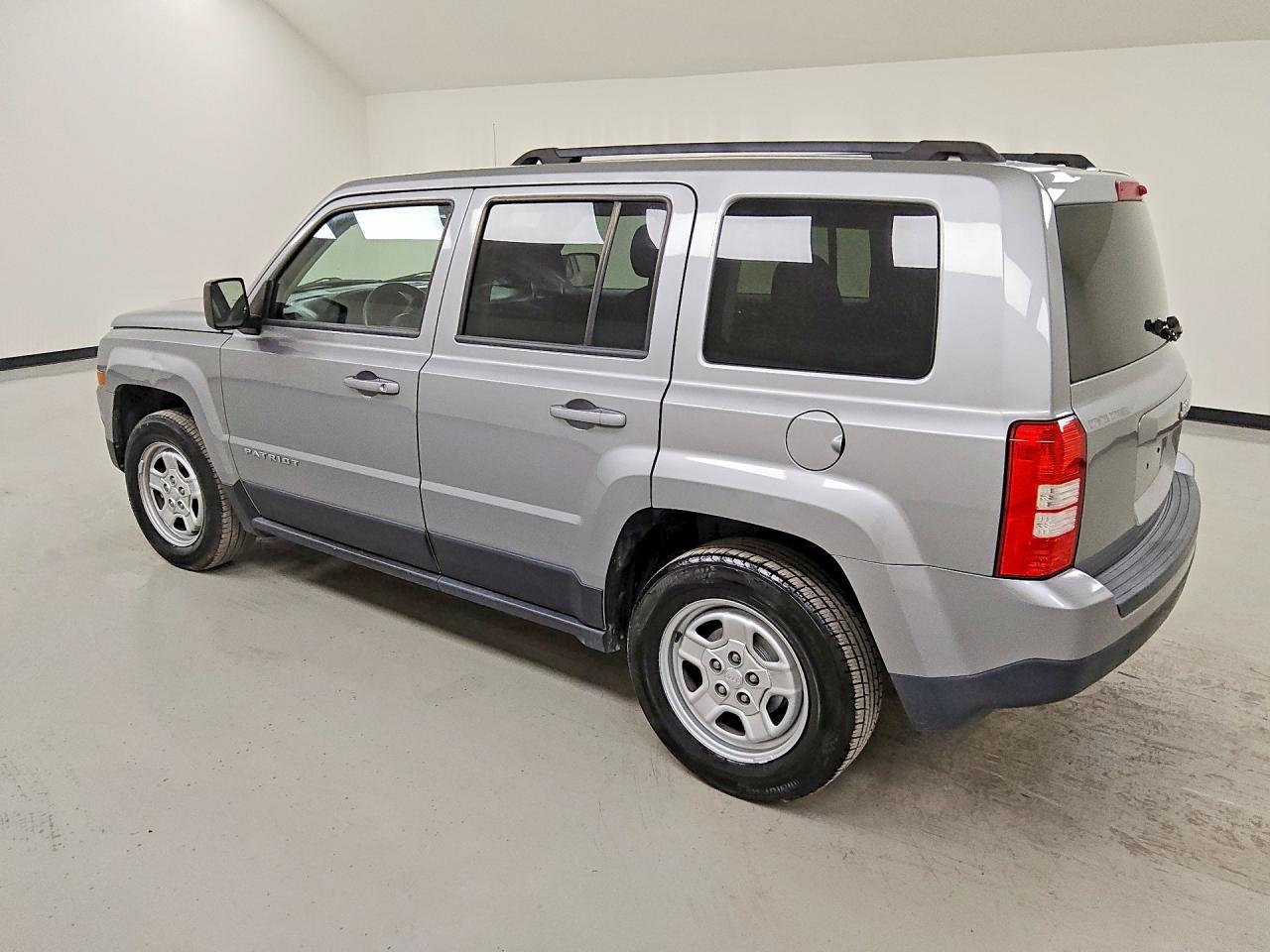 2015 Jeep Patriot Sport Silver vin: 1C4NJPBA2FD325560