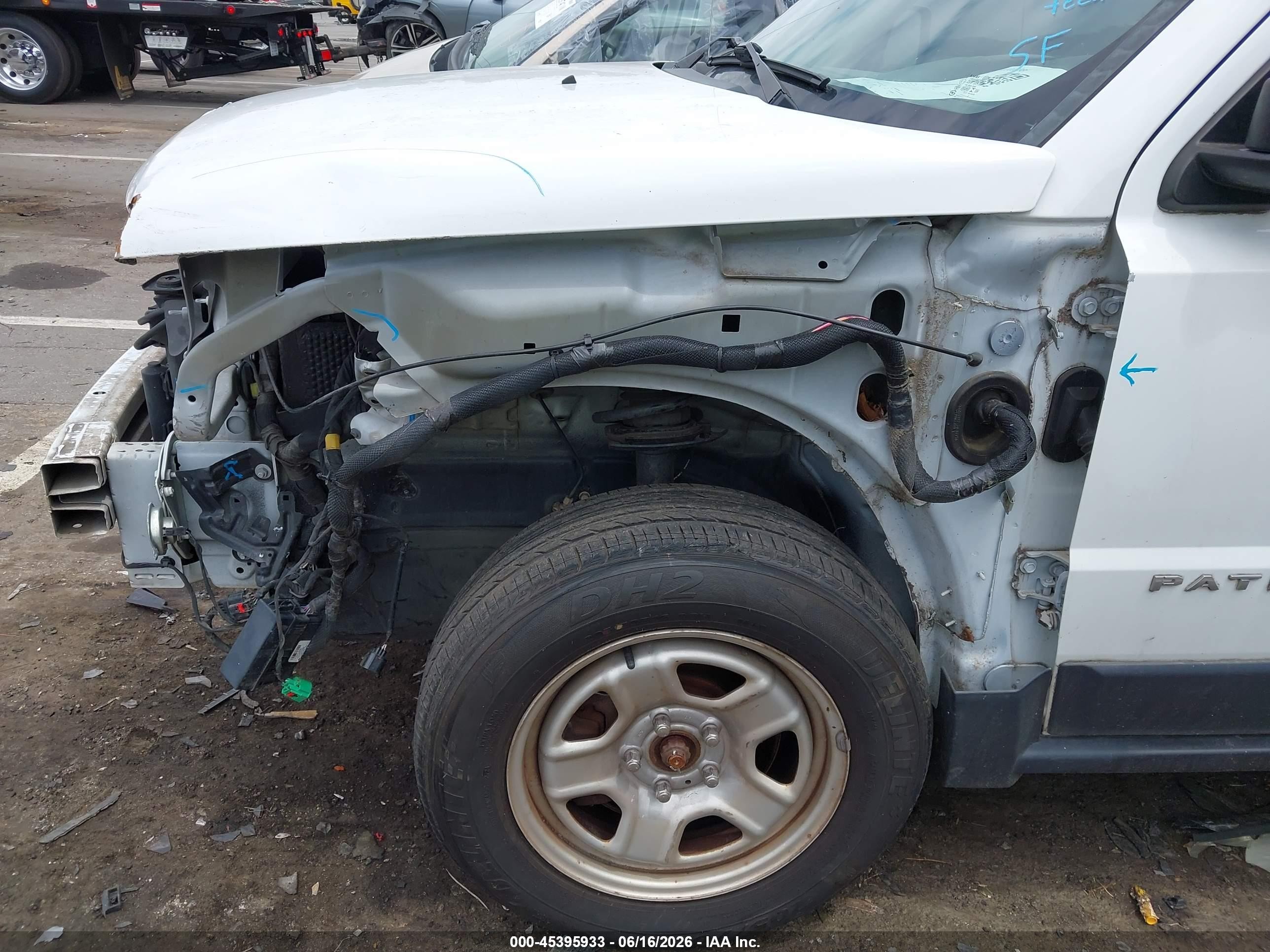 2015 Jeep Patriot Sport White vin: 1C4NJPBA2FD325574
