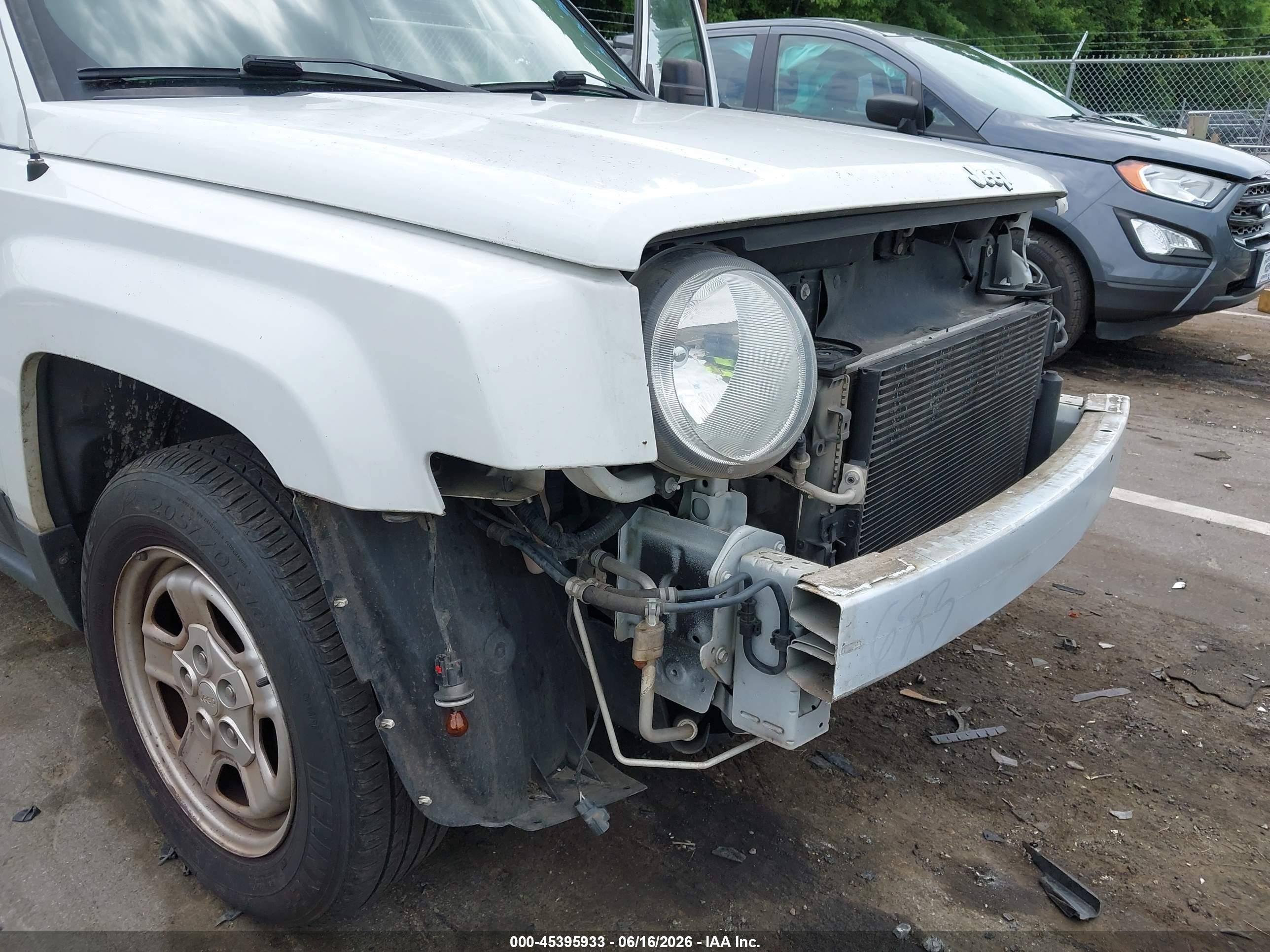 2015 Jeep Patriot Sport White vin: 1C4NJPBA2FD325574