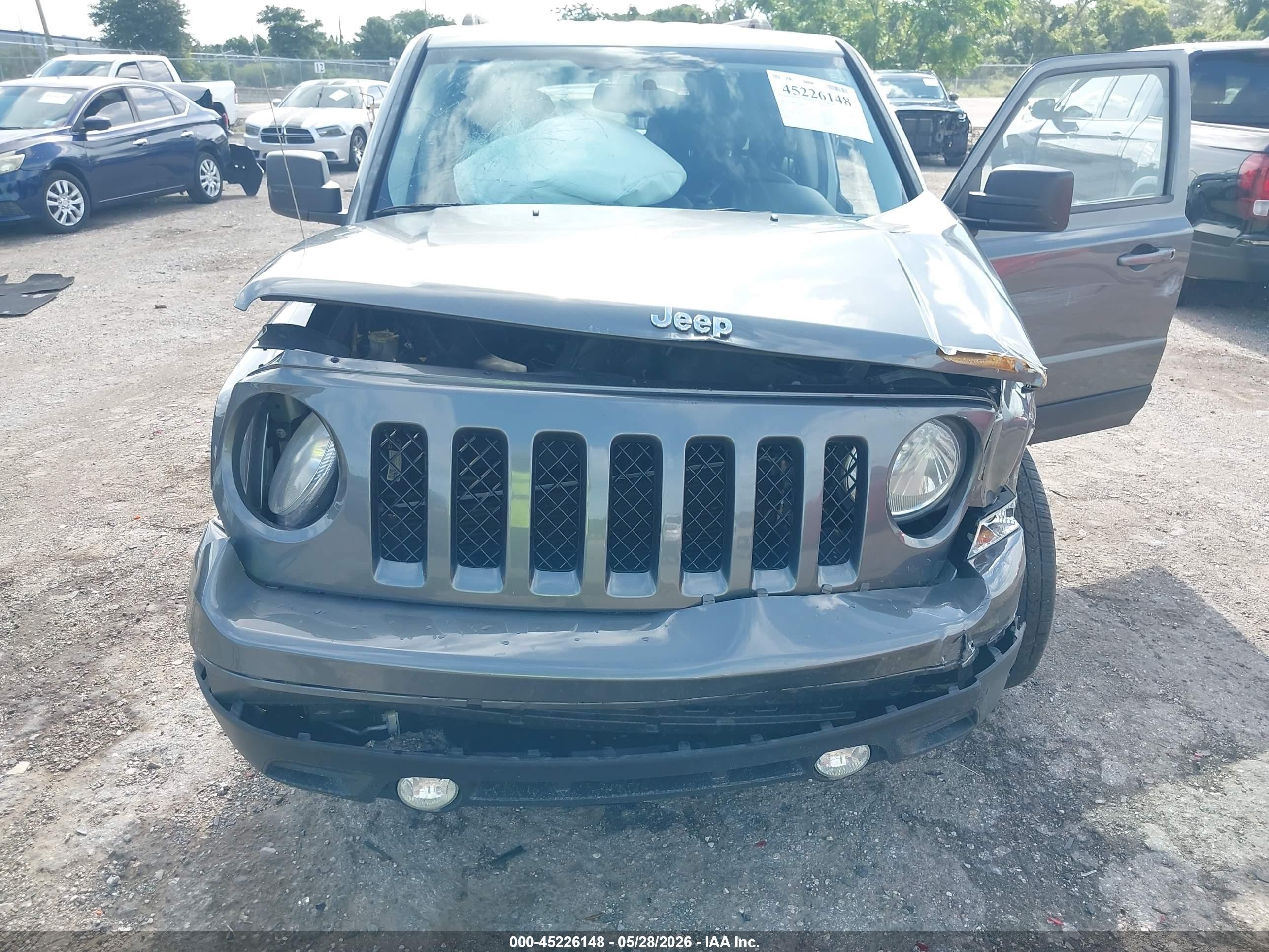 2012 Jeep Patriot Sport Gray vin: 1C4NJPBA3CD640153