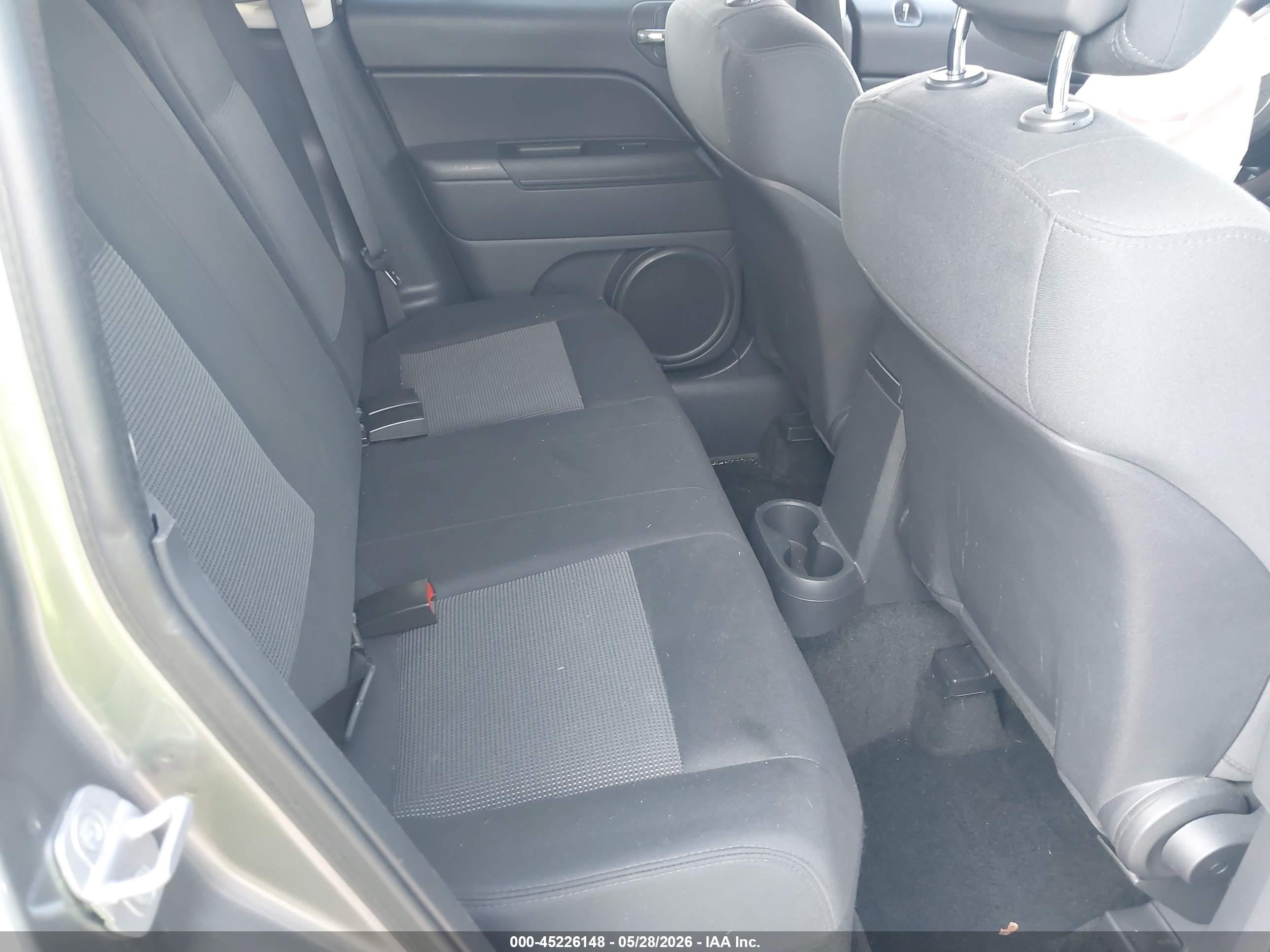 2012 Jeep Patriot Sport Gray vin: 1C4NJPBA3CD640153