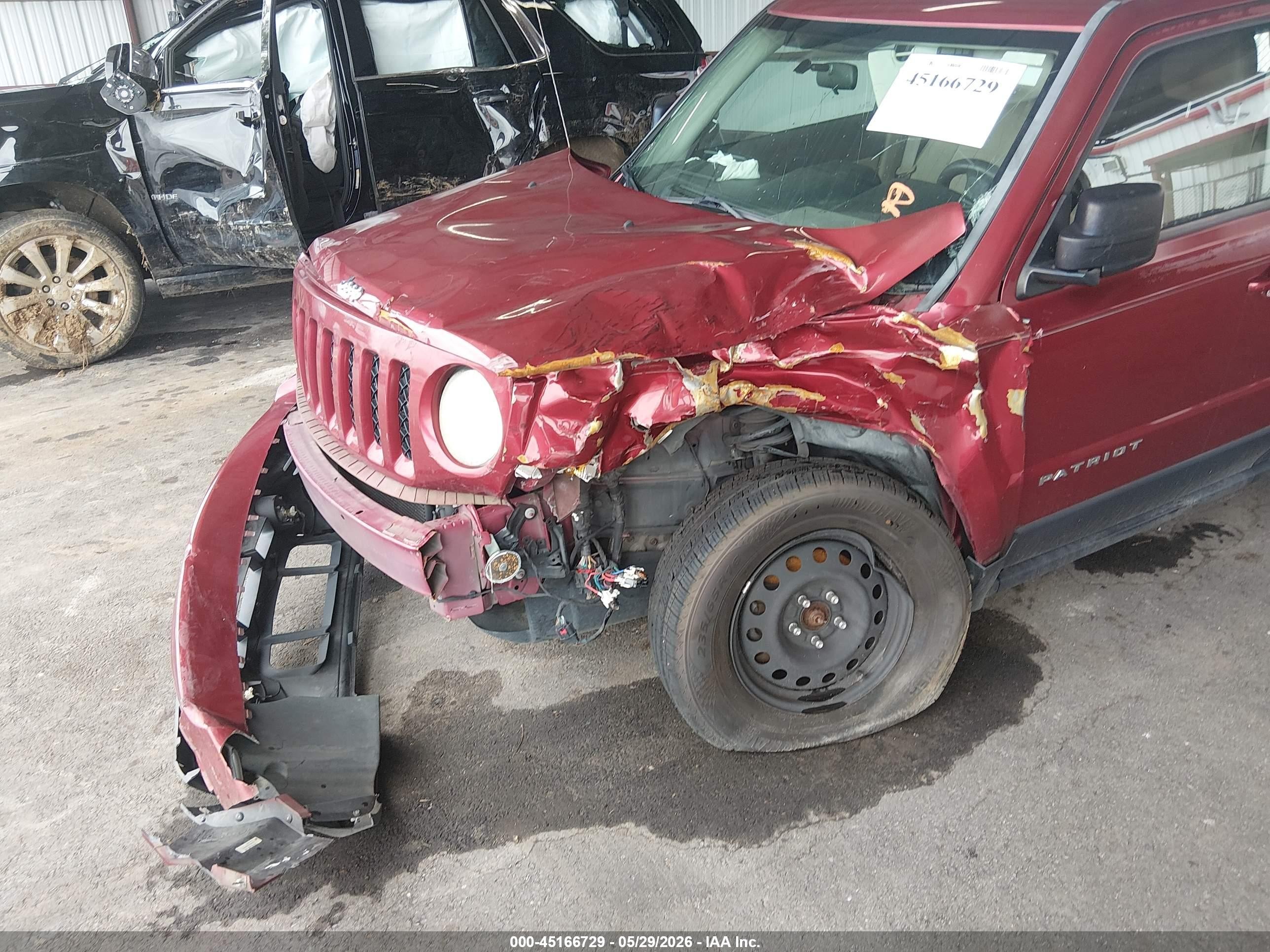 2014 Jeep Patriot Sport Red vin: 1C4NJPBA3ED589305