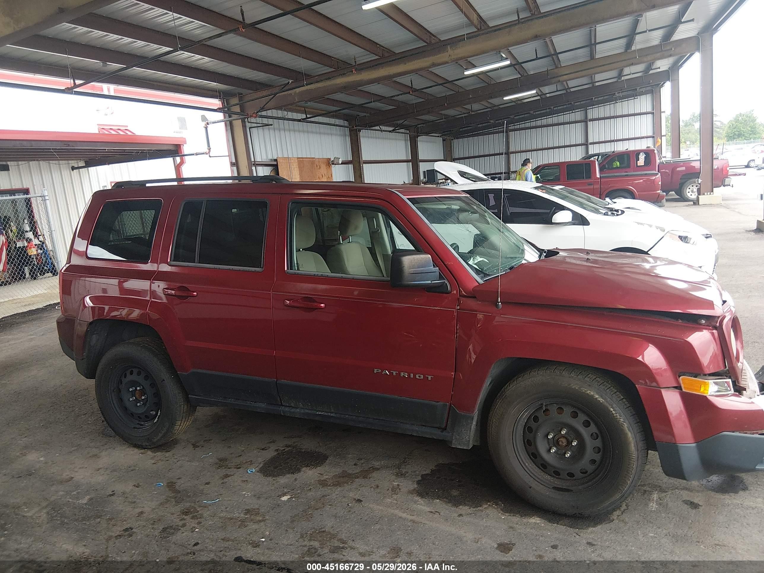 2014 Jeep Patriot Sport Red vin: 1C4NJPBA3ED589305