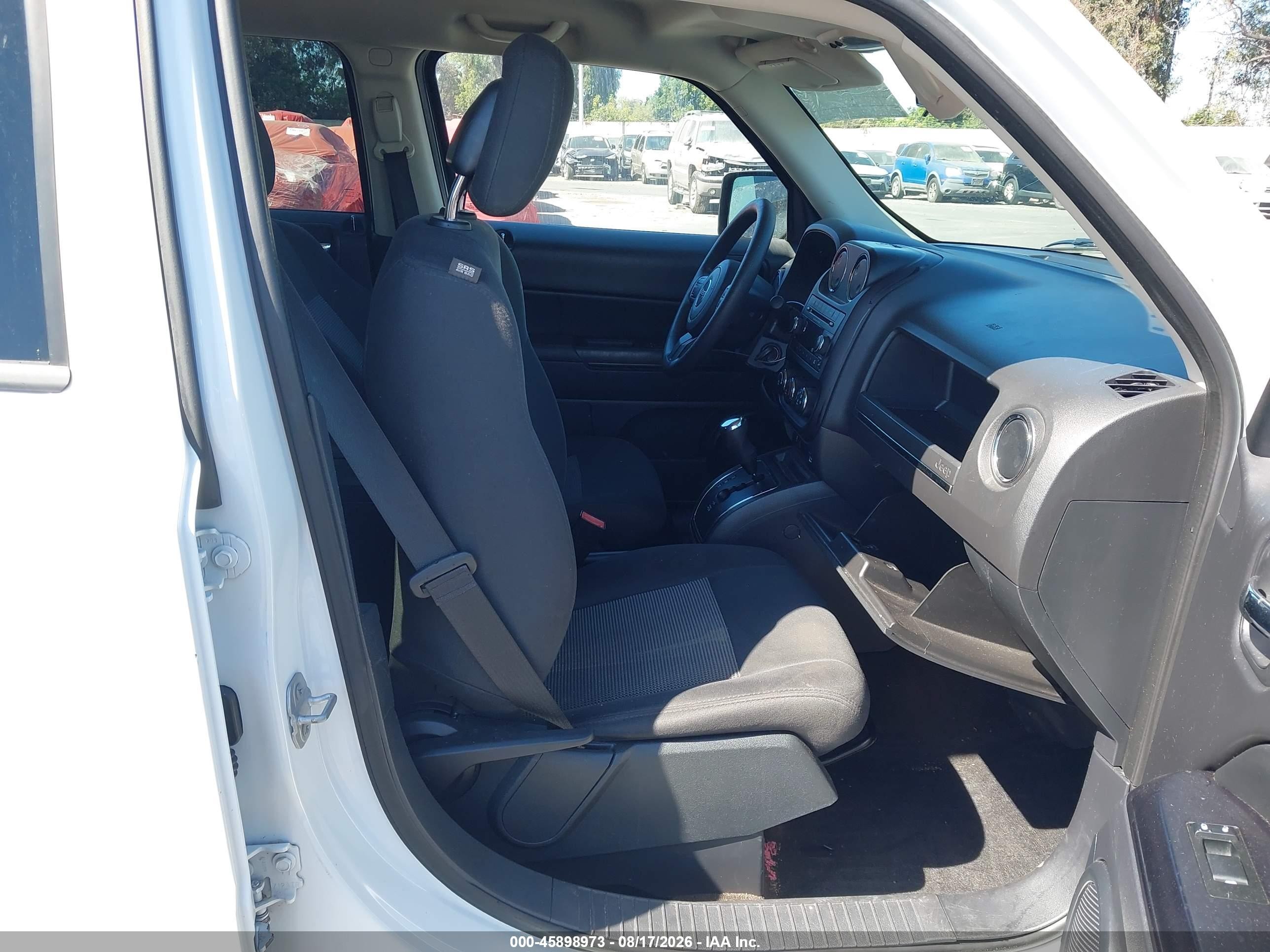 2015 Jeep Patriot Sport White vin: 1C4NJPBA3FD313045