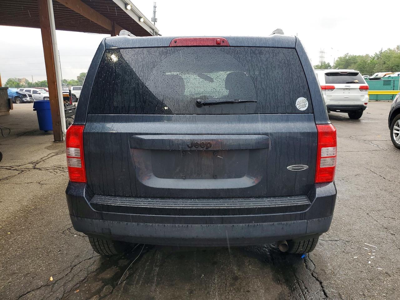2015 Jeep Patriot Sport Gray vin: 1C4NJPBA3FD342402