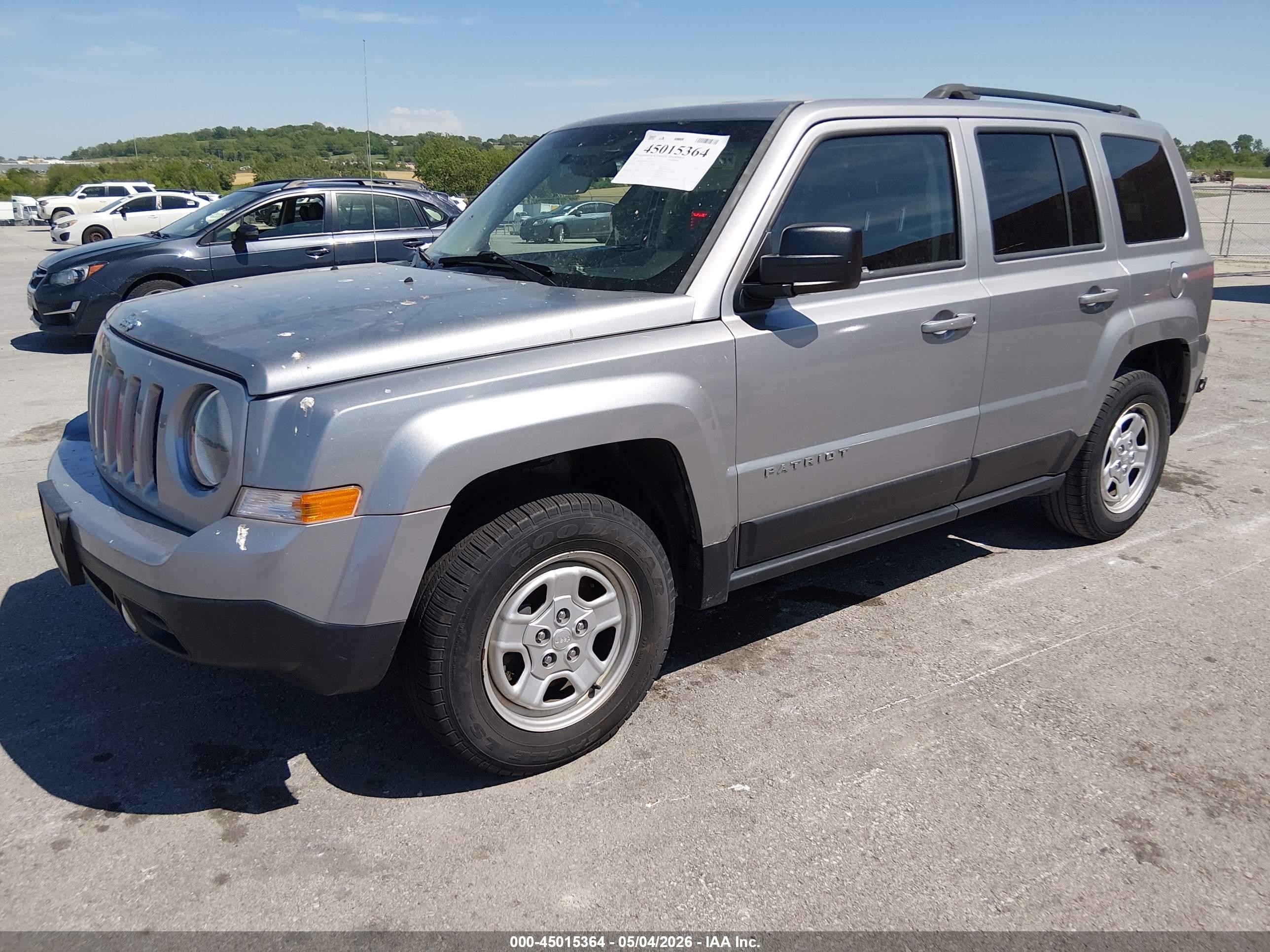 2015 Jeep Patriot Sport Серебряный vin: 1C4NJPBA3FD438272
