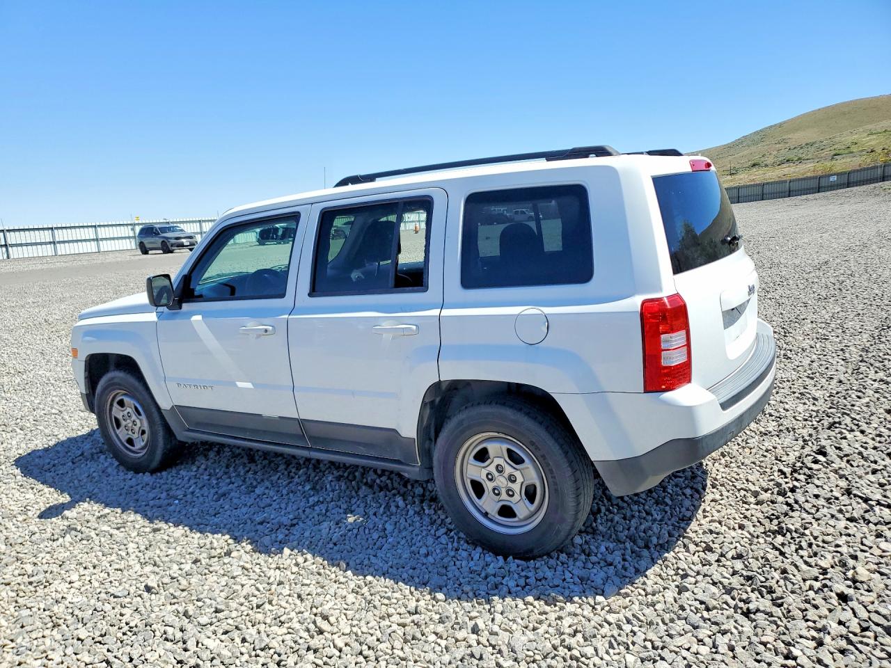 2016 Jeep Patriot Sport White vin: 1C4NJPBA3GD744003