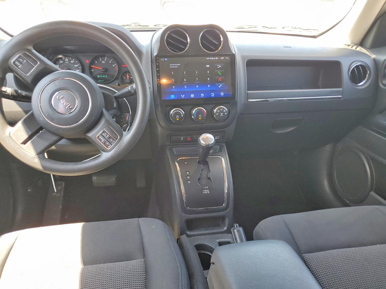 2012 Jeep Patriot Sport White vin: 1C4NJPBA4CD622177