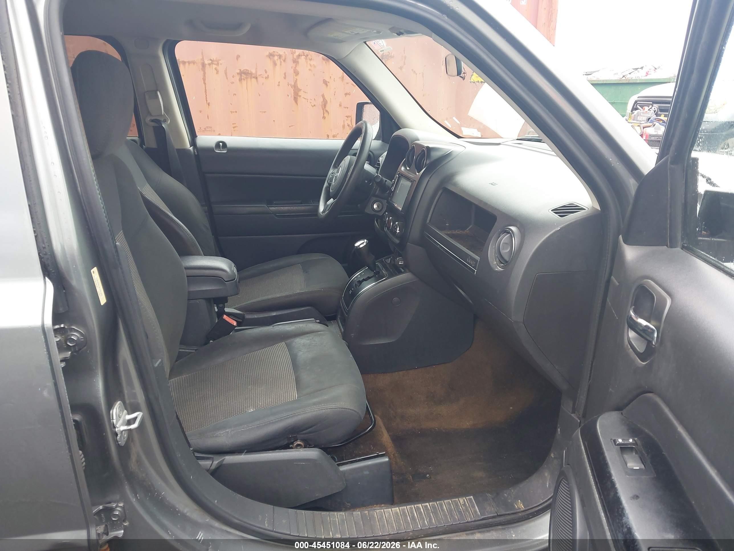 2014 Jeep Patriot Sport Gray vin: 1C4NJPBA4ED523653