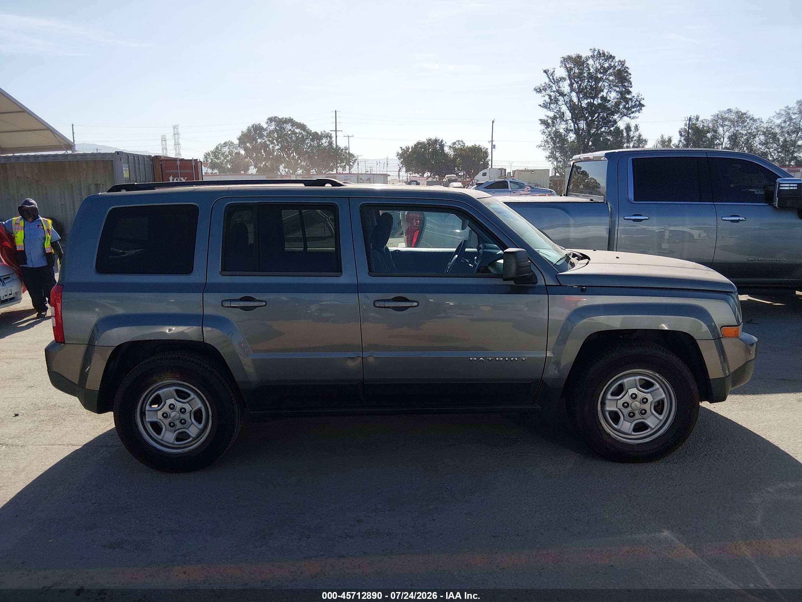 2014 Jeep Patriot Sport Gray vin: 1C4NJPBA4ED596361
