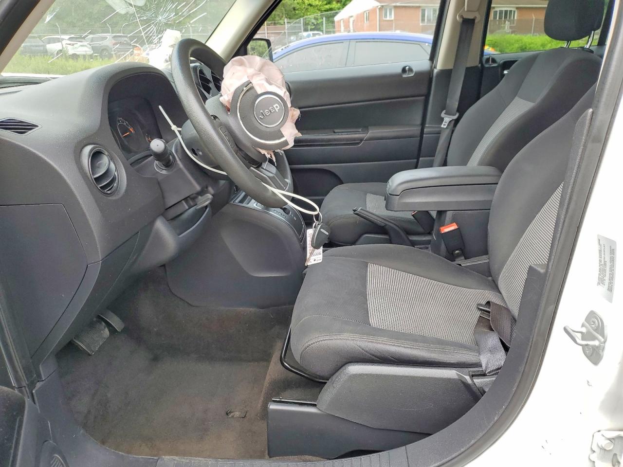 2015 Jeep Patriot Sport White vin: 1C4NJPBA4FD318786