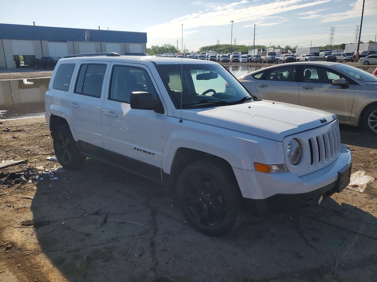 2015 Jeep Patriot White vin: 1C4NJPBA4FD388840