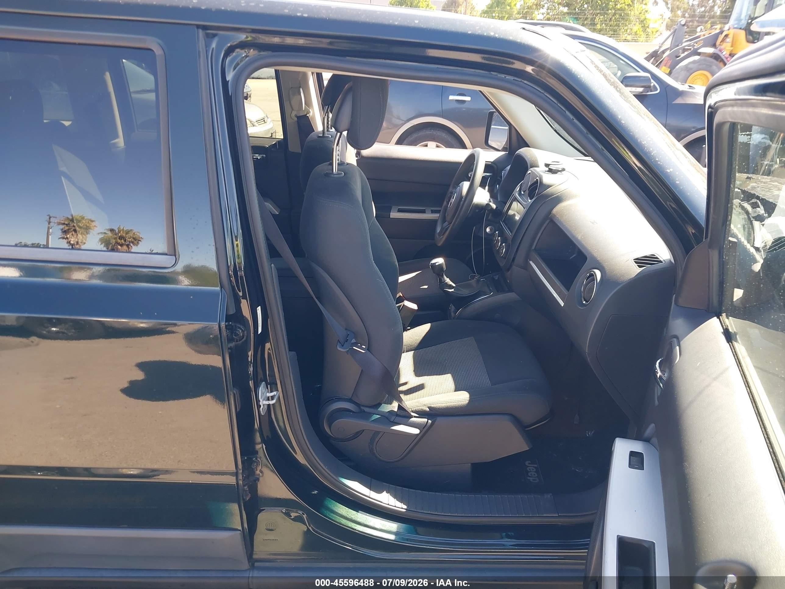 2013 Jeep Patriot Sport Green vin: 1C4NJPBA5DD254464