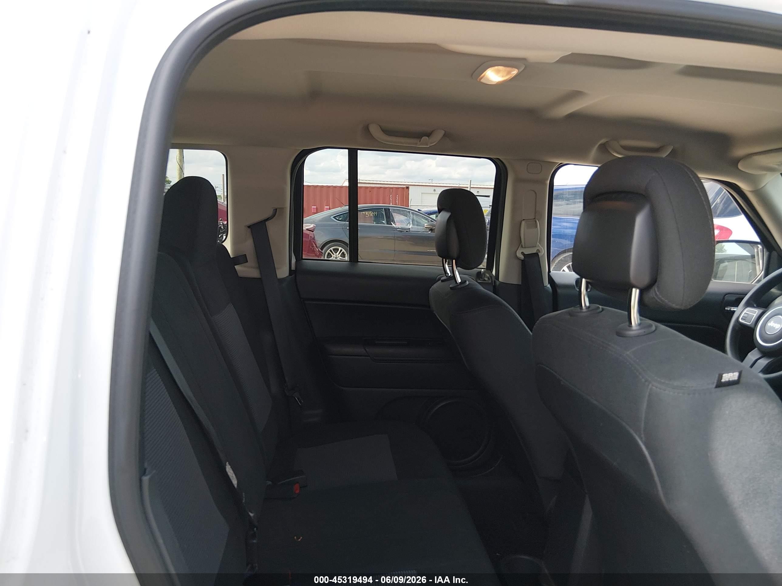 2014 Jeep Patriot Sport White vin: 1C4NJPBA5ED534502