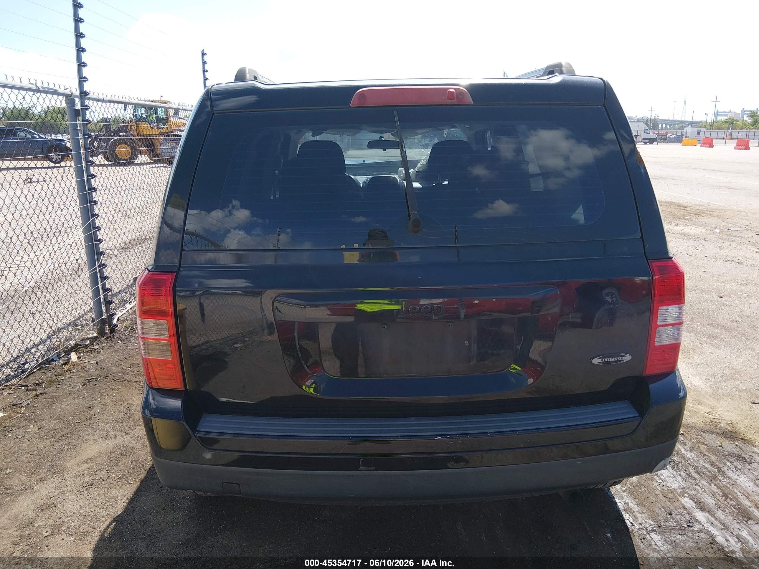2014 Jeep Patriot Altitude Black vin: 1C4NJPBA5ED674307