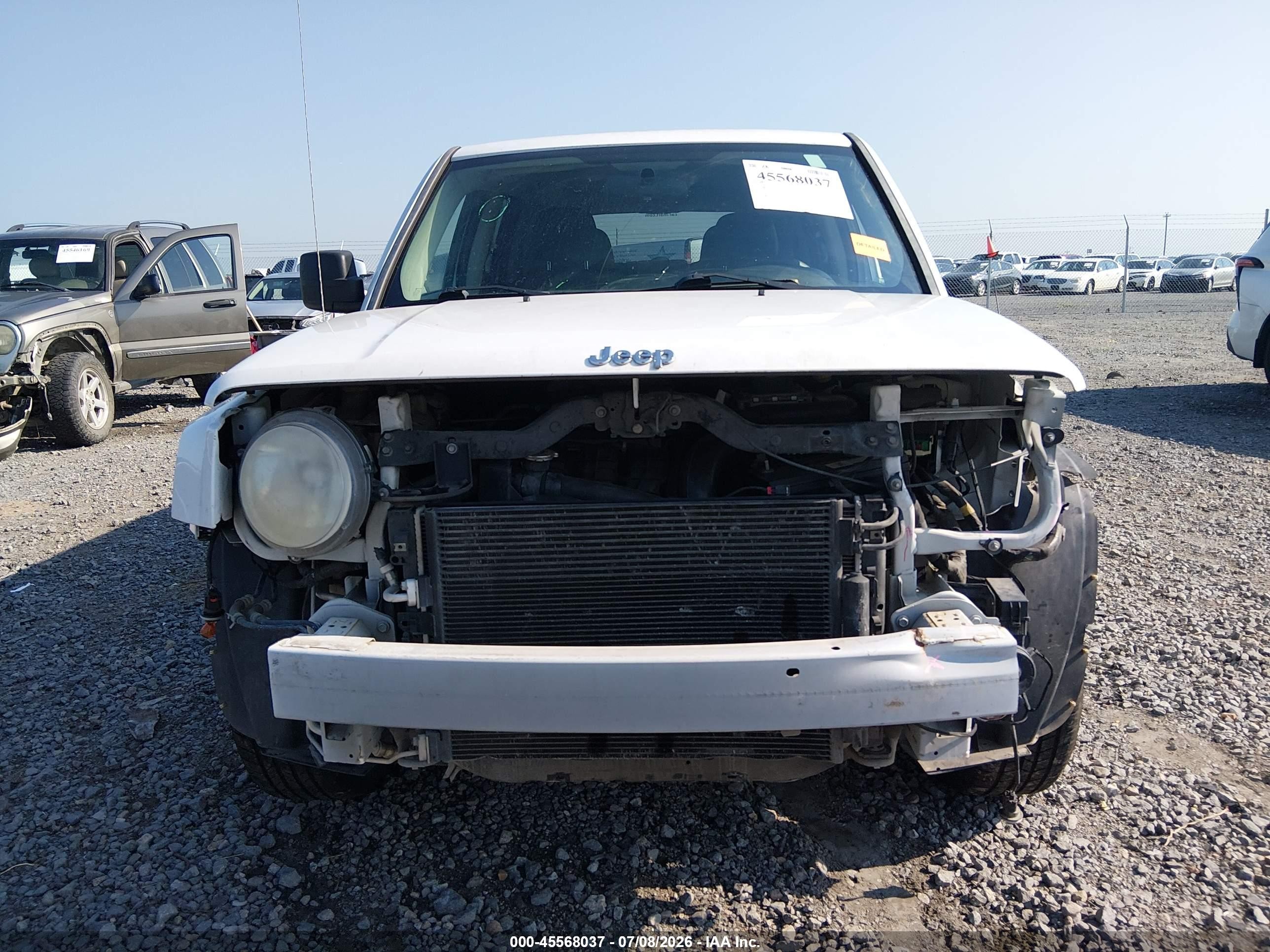 2014 Jeep Patriot Sport White vin: 1C4NJPBA5ED881330