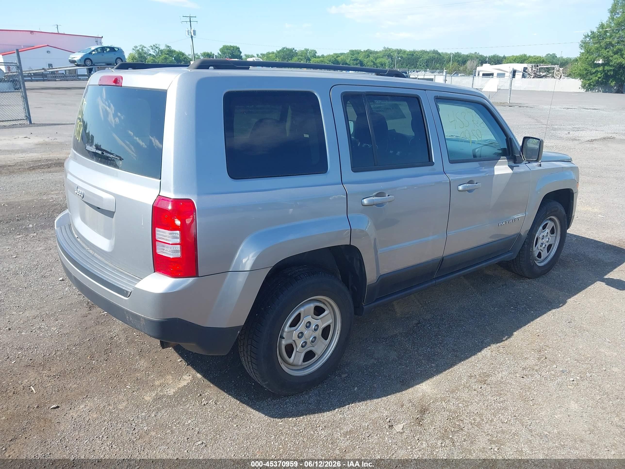 2015 Jeep Patriot Sport Silver vin: 1C4NJPBA5FD285684