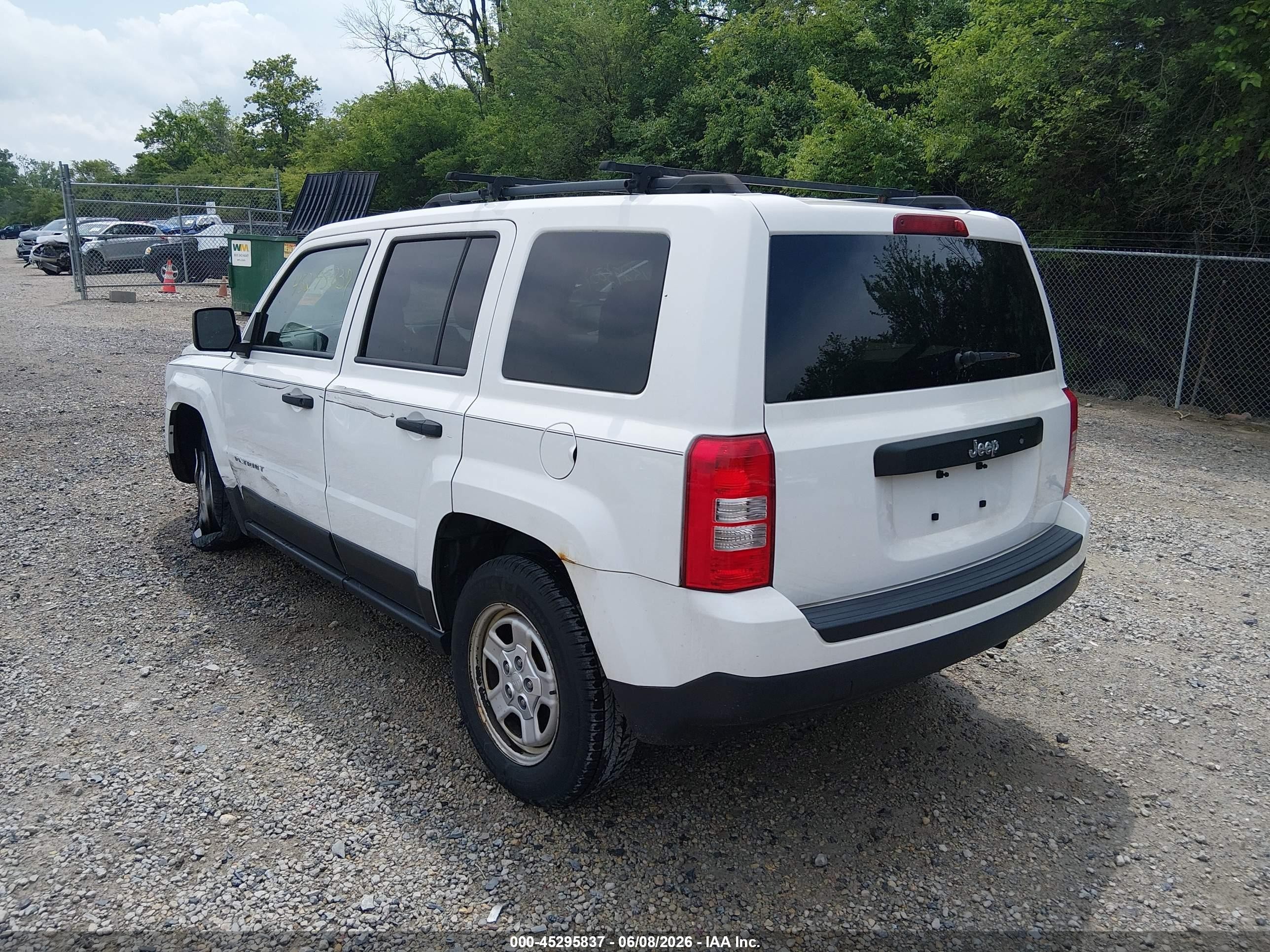 2015 Jeep Patriot Sport White vin: 1C4NJPBA5FD326119