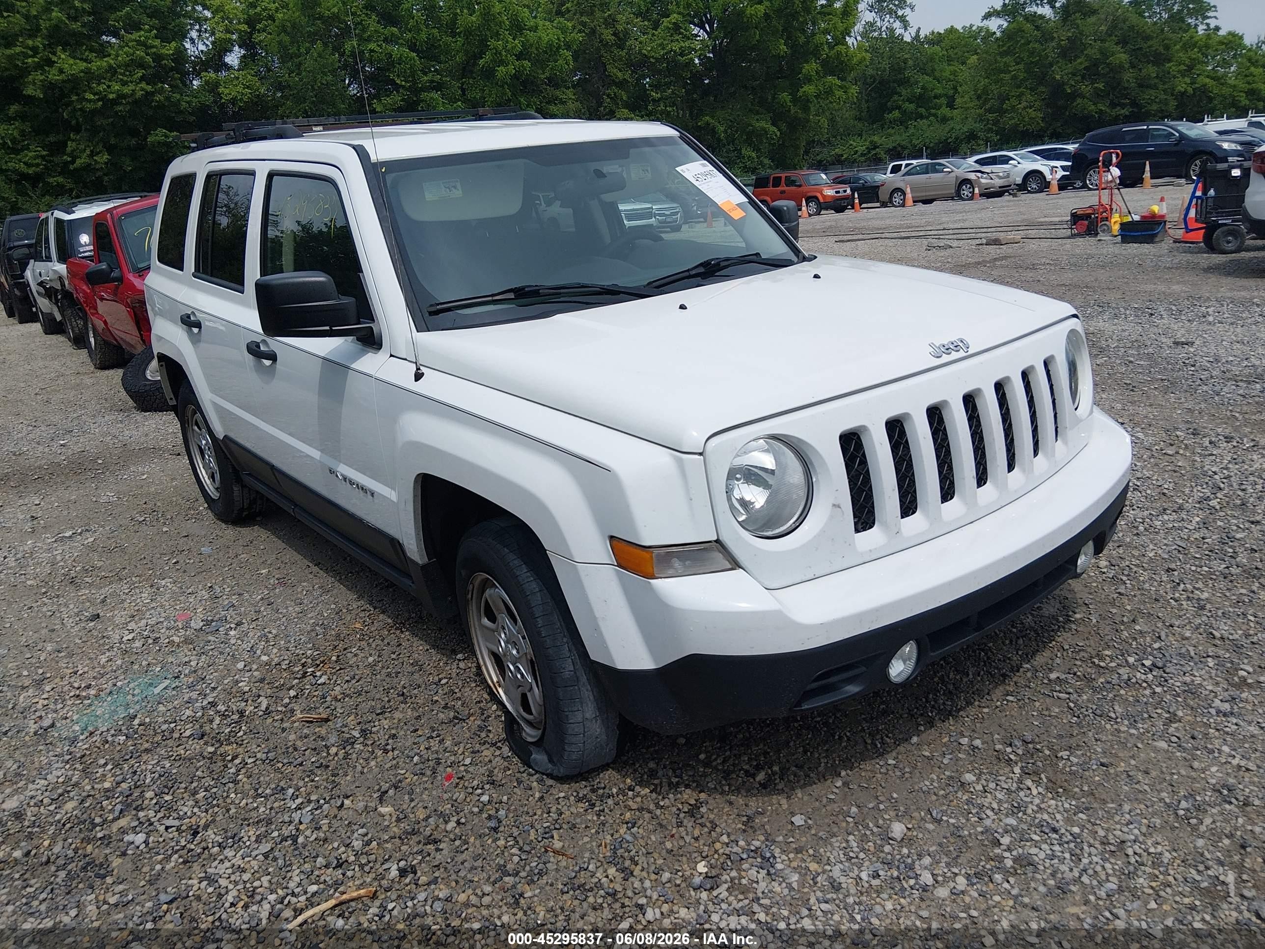 2015 Jeep Patriot Sport White vin: 1C4NJPBA5FD326119