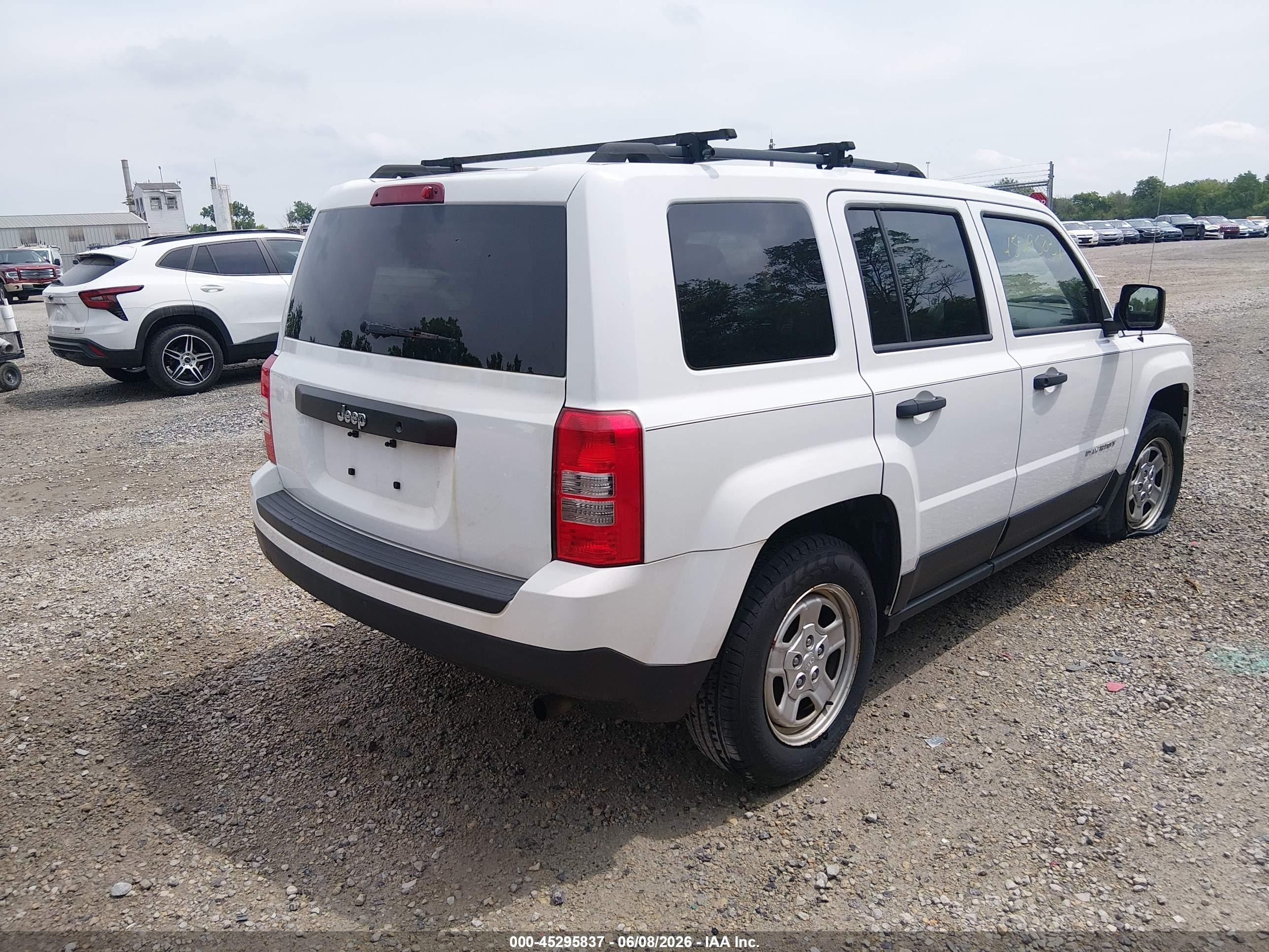 2015 Jeep Patriot Sport White vin: 1C4NJPBA5FD326119